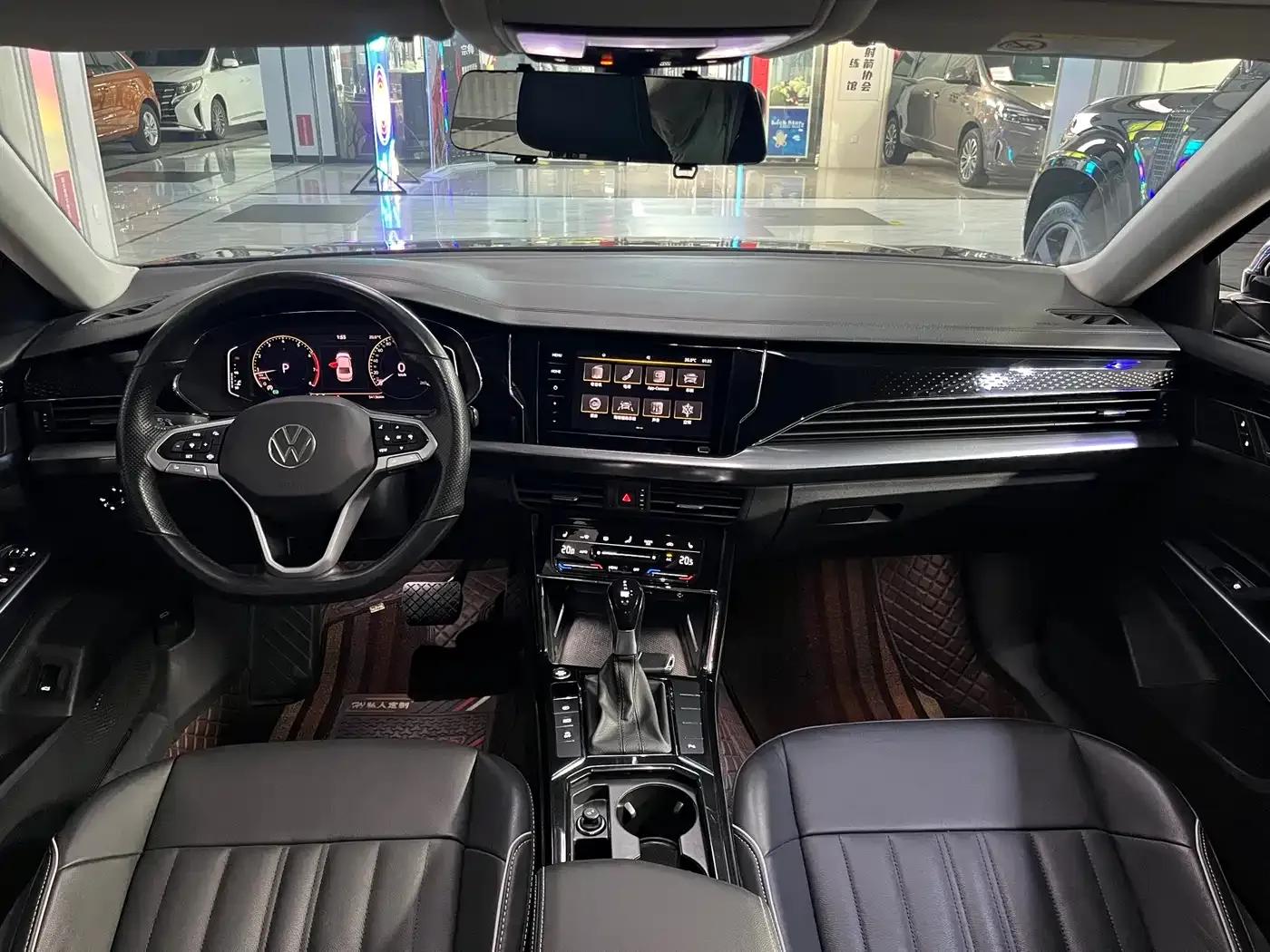 2022 Volkswagen Passat 330TSI Elite Edition — миниатюра 12
