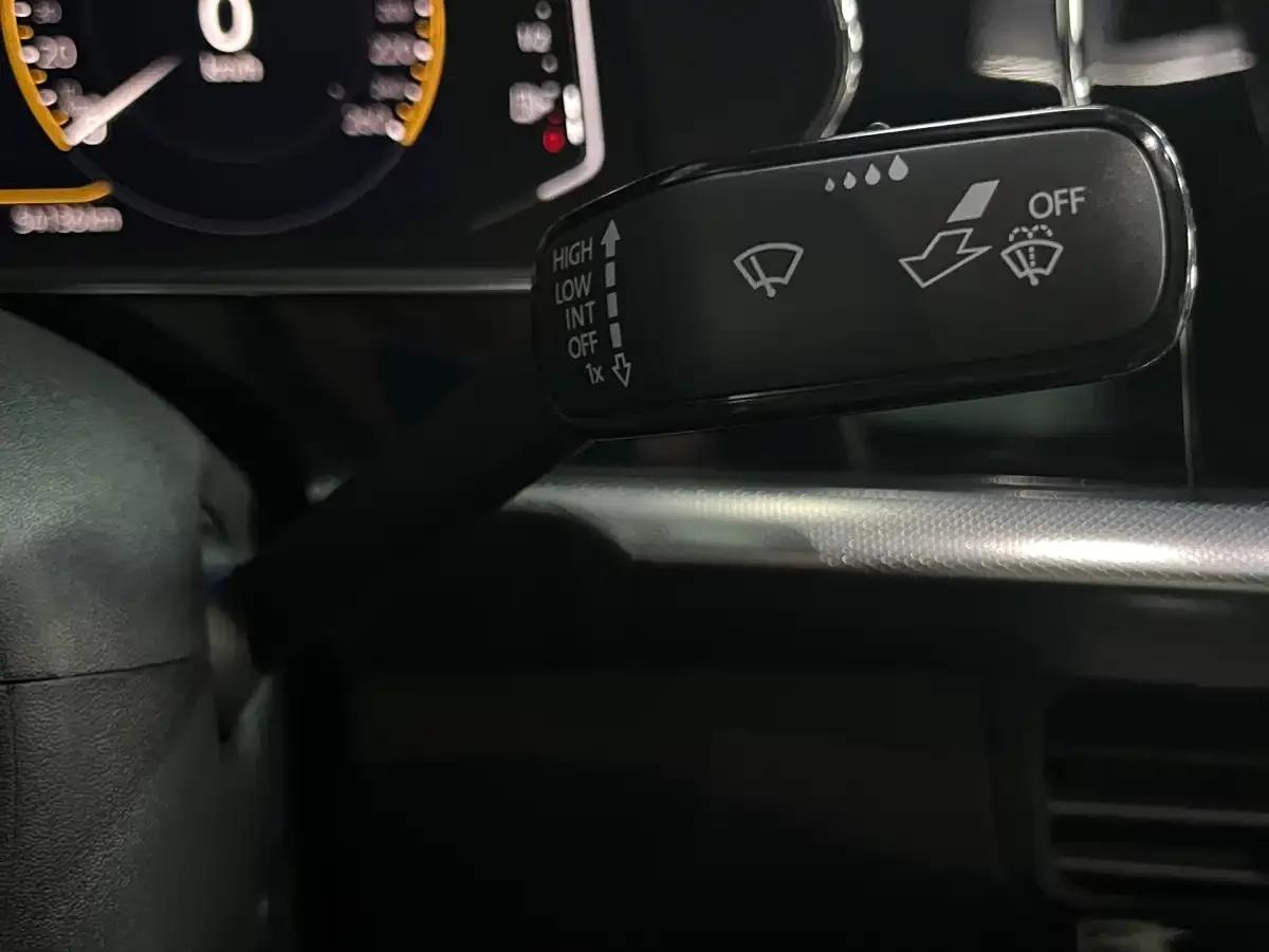 2022 Volkswagen Passat 330TSI Elite Edition — миниатюра 19