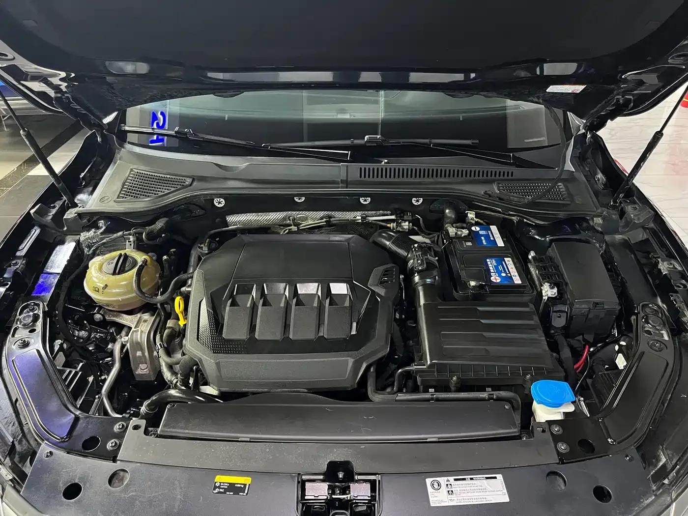 2022 Volkswagen Passat 330TSI Elite Edition — миниатюра 31