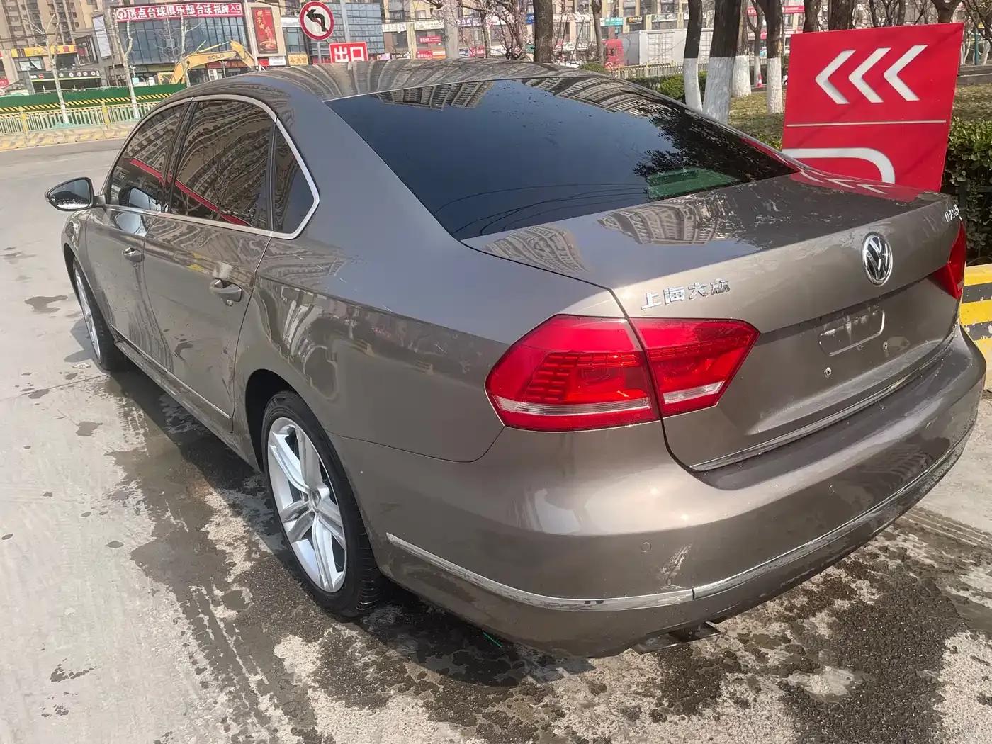 2015 Passat 1.8TSI DSG Royal Edition — миниатюра 9