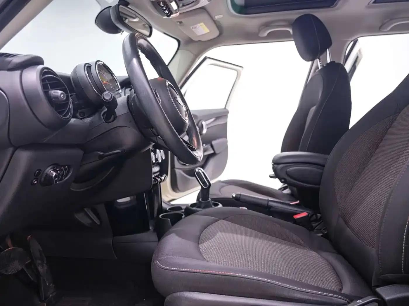2018 MINI 1.5T ONE PLUS 5-Door — миниатюра 23