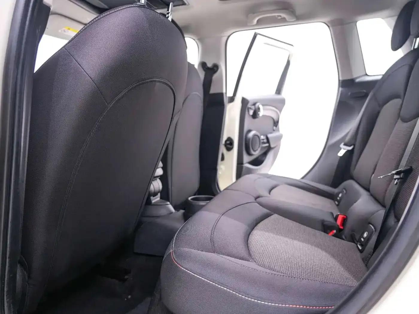2018 MINI 1.5T ONE PLUS 5-Door — миниатюра 24