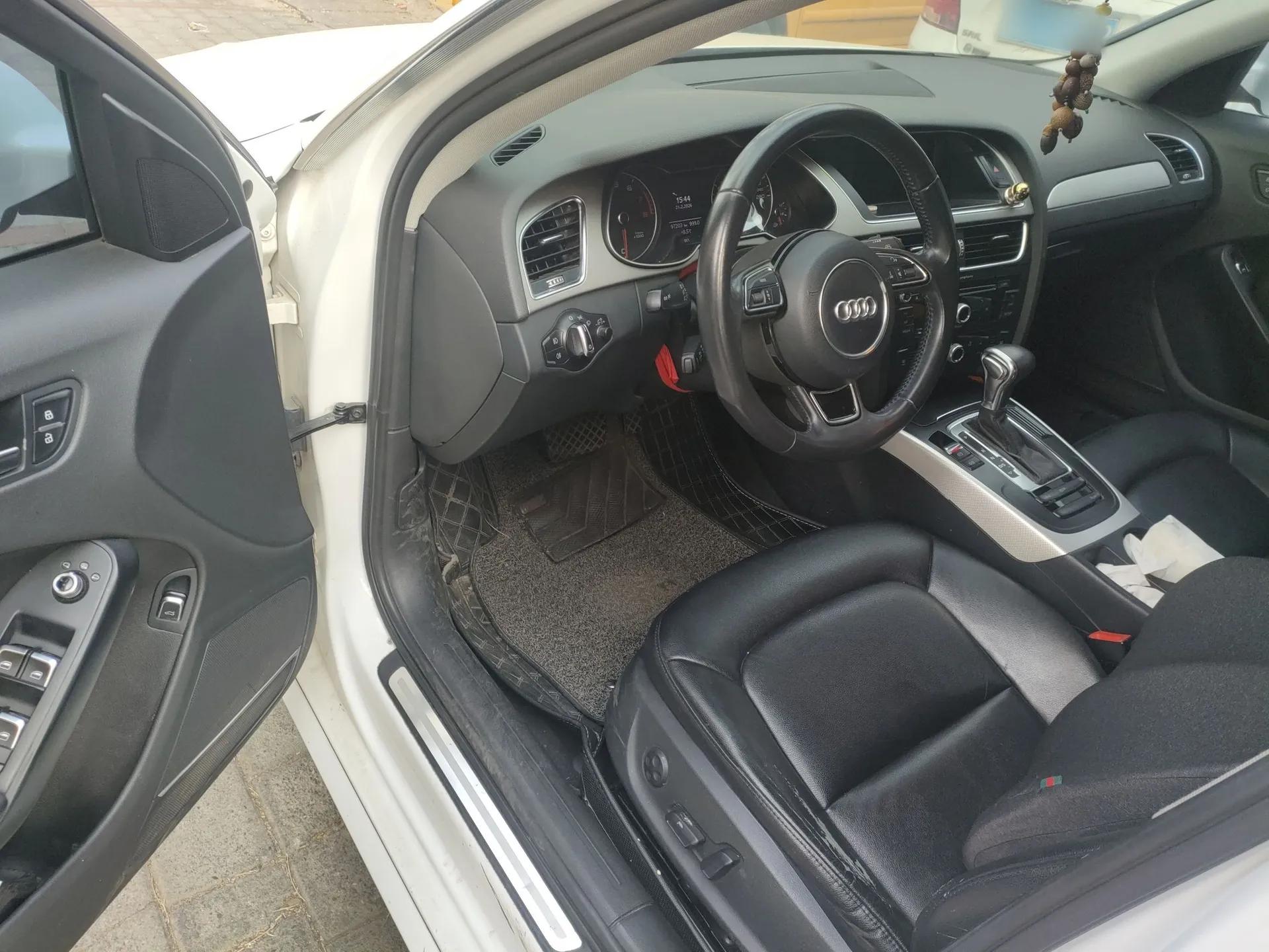 Audi A4L 2013 35 TFSI Automatic Comfort Model — миниатюра 17