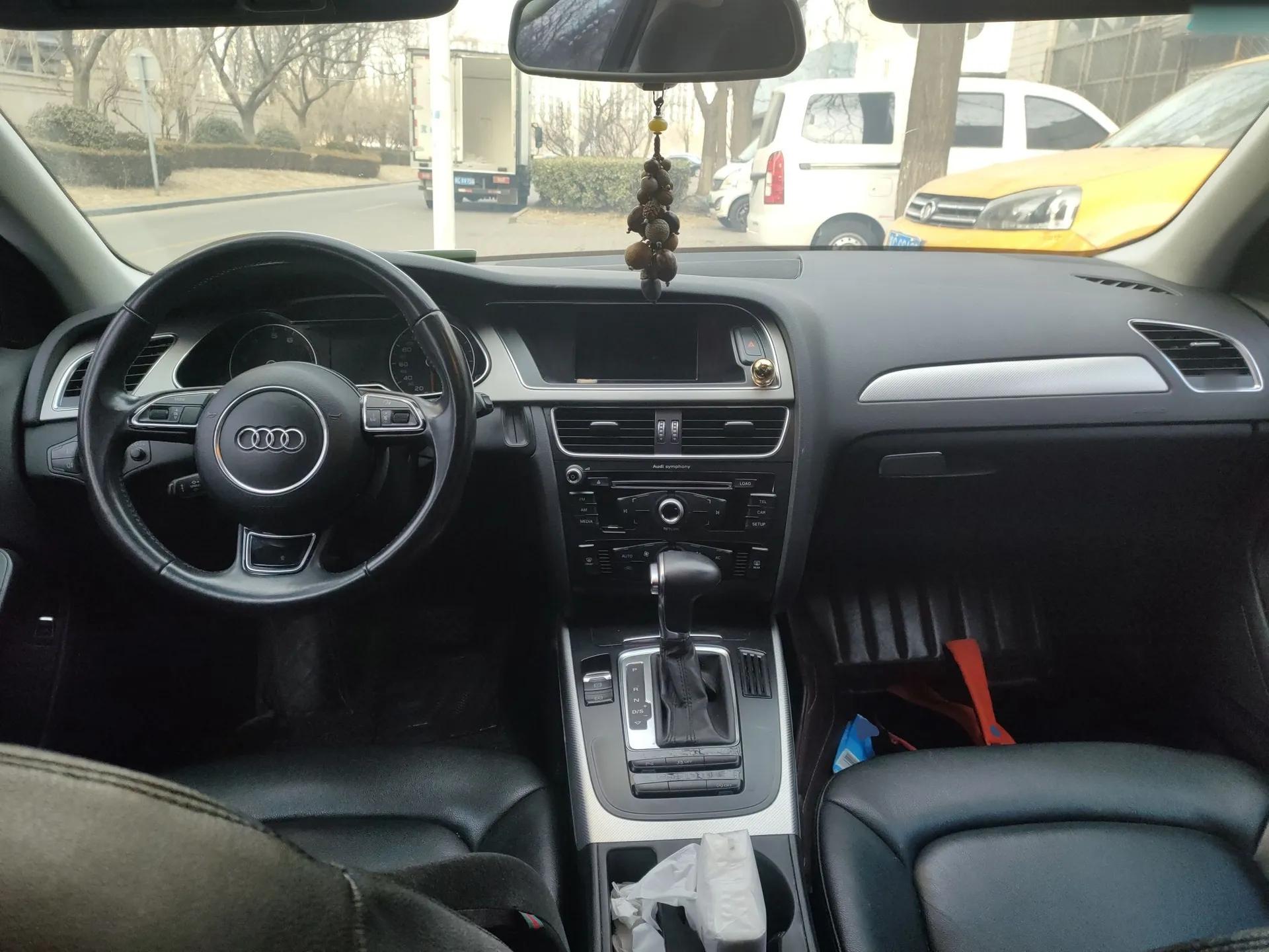 Audi A4L 2013 35 TFSI Automatic Comfort Model — миниатюра 10