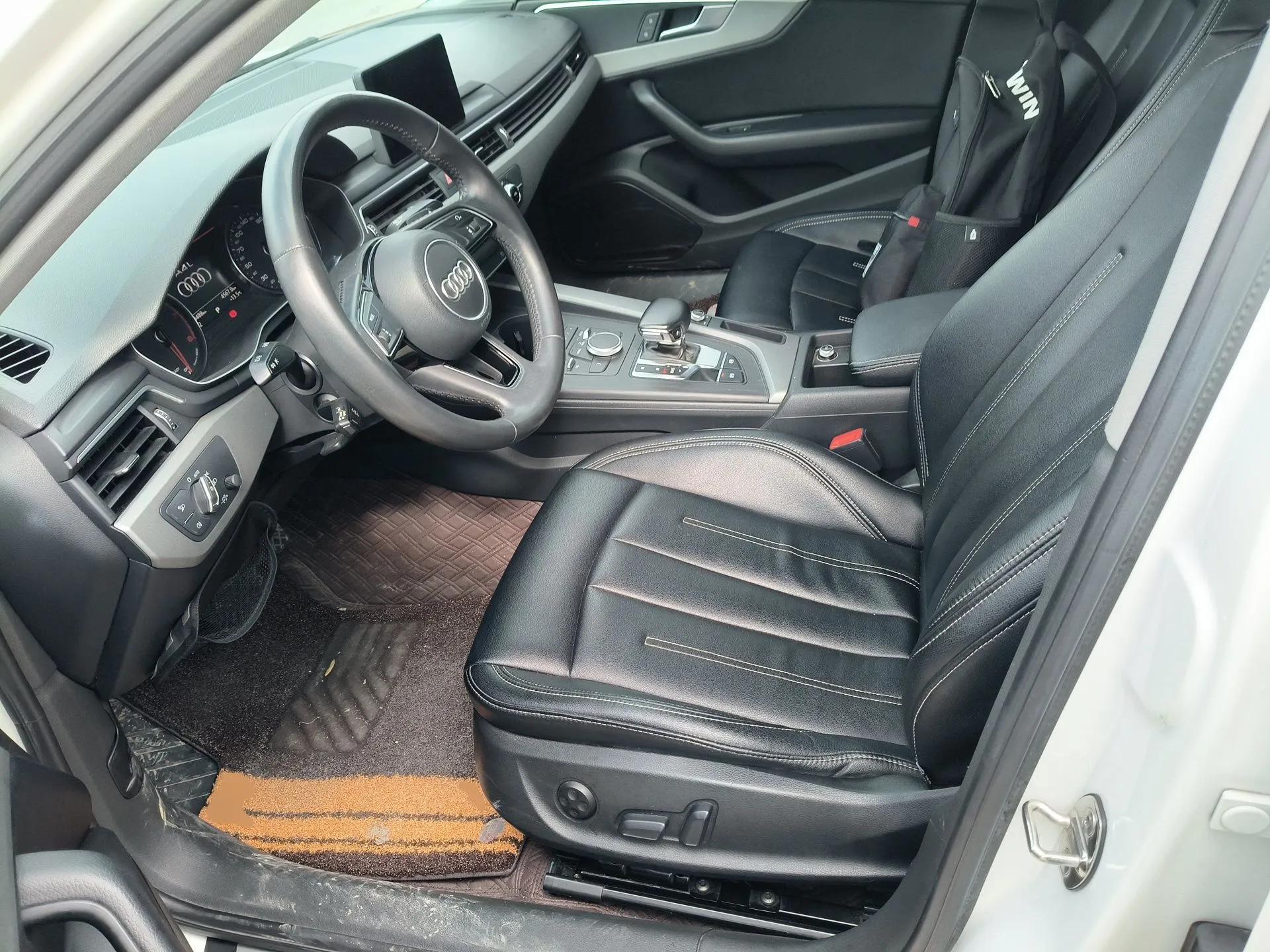Audi A4L 2018 30th Anniversary Edition 40 TFSI Trendy Model — миниатюра 18