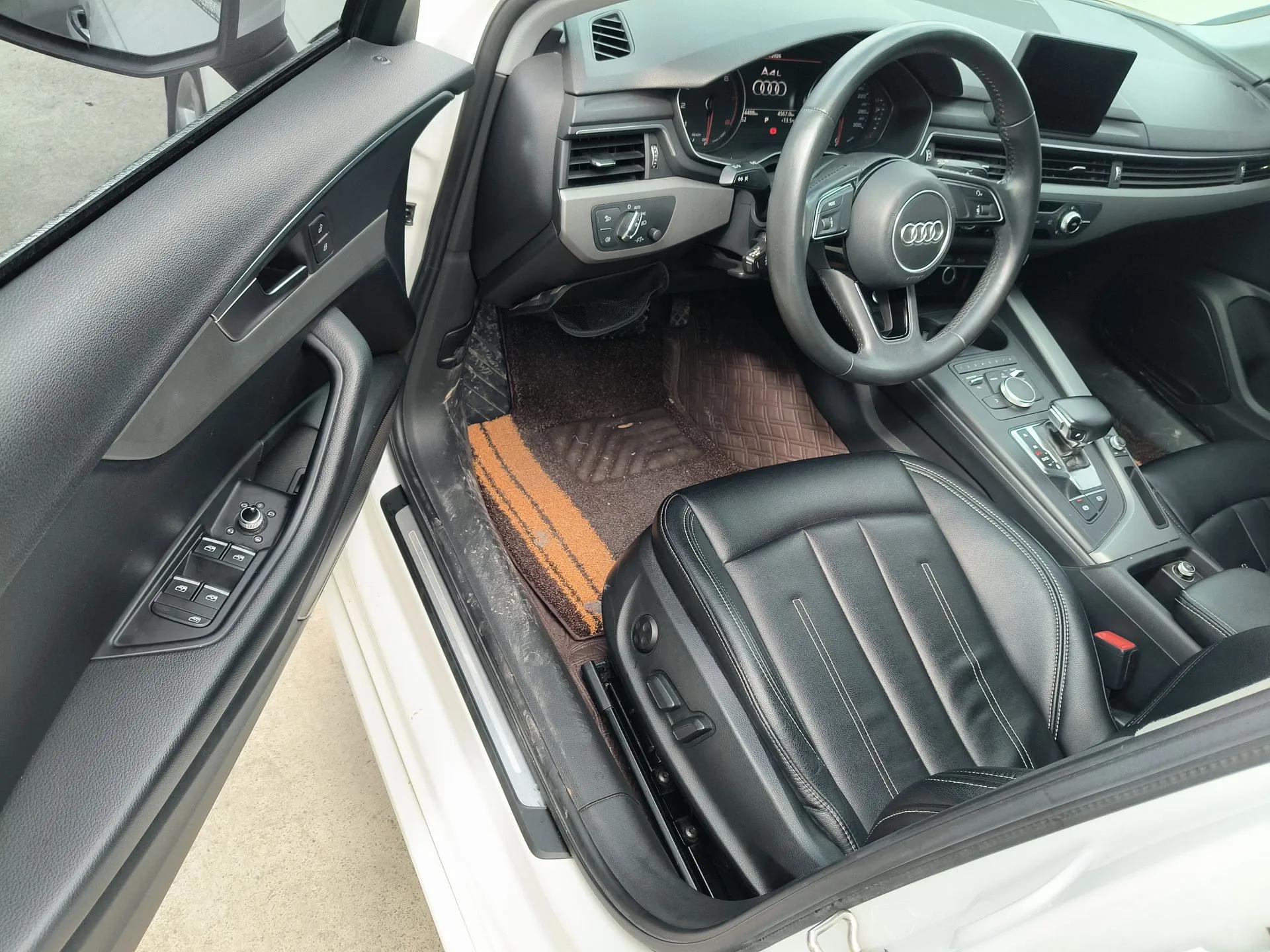 Audi A4L 2018 30th Anniversary Edition 40 TFSI Trendy Model — миниатюра 19