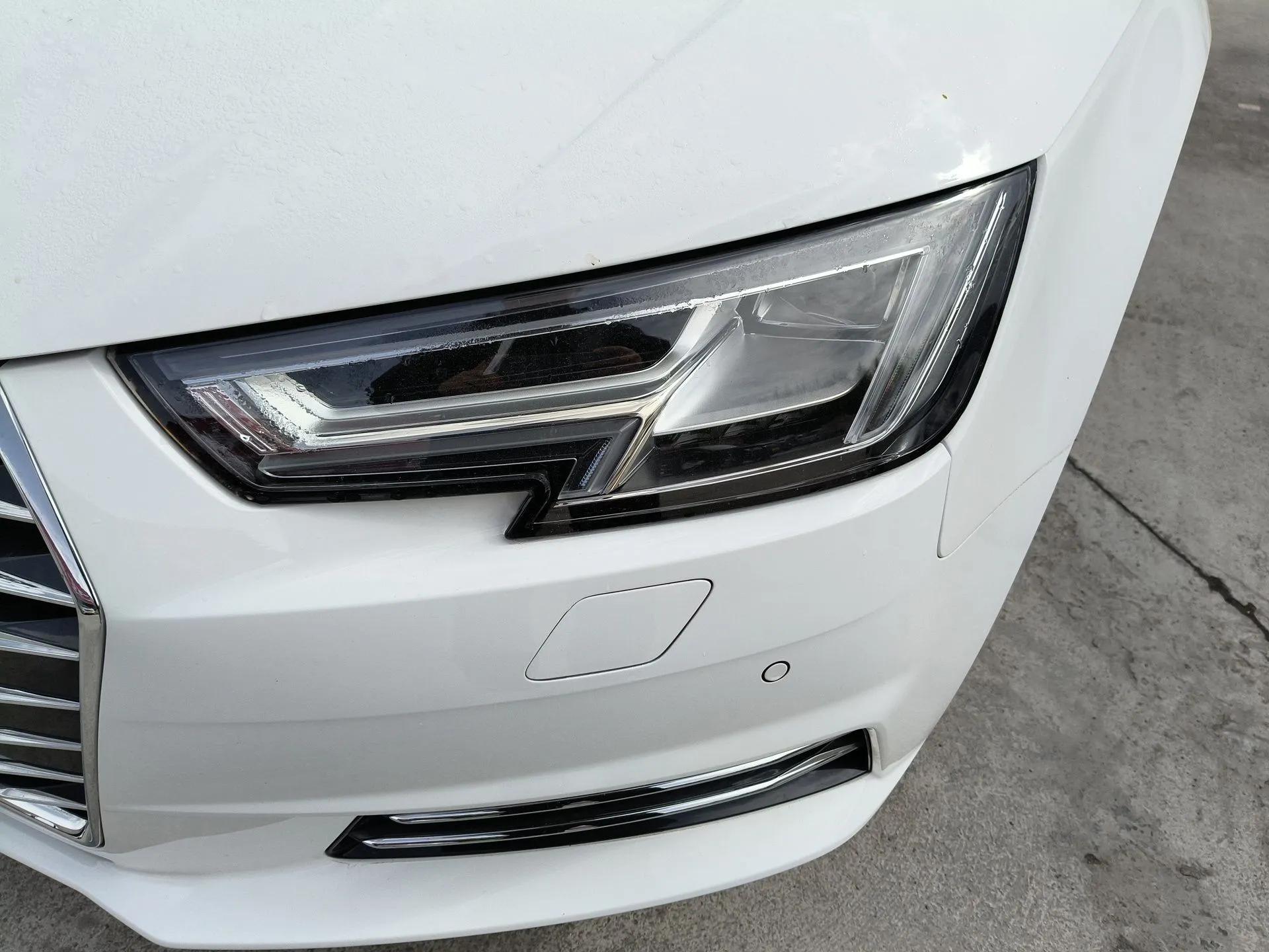 Audi A4L 2018 30th Anniversary Edition 40 TFSI Trendy Model — миниатюра 9