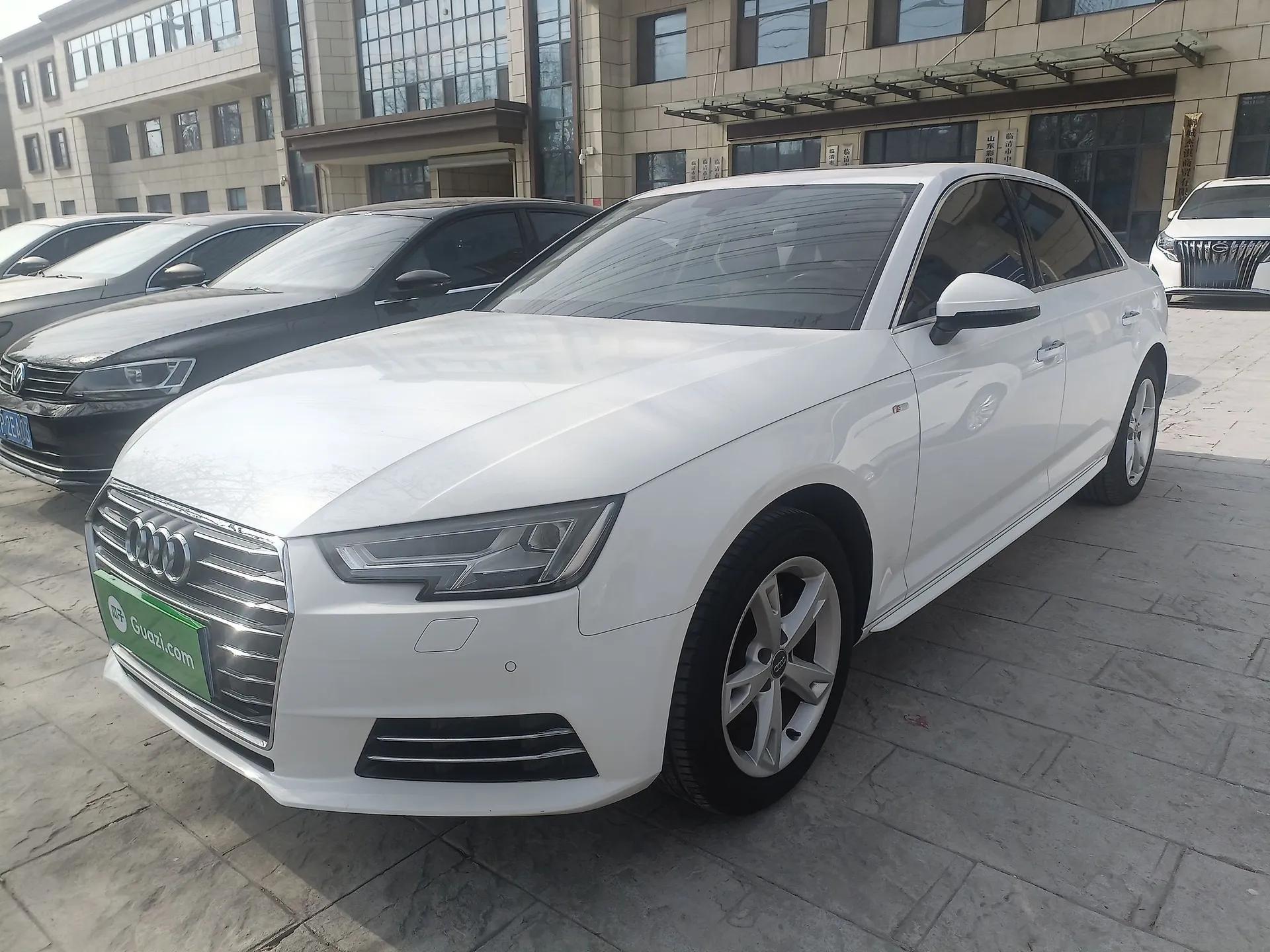 Audi A4L 2017 Plus 40 TFSI Fashion Model — миниатюра 1