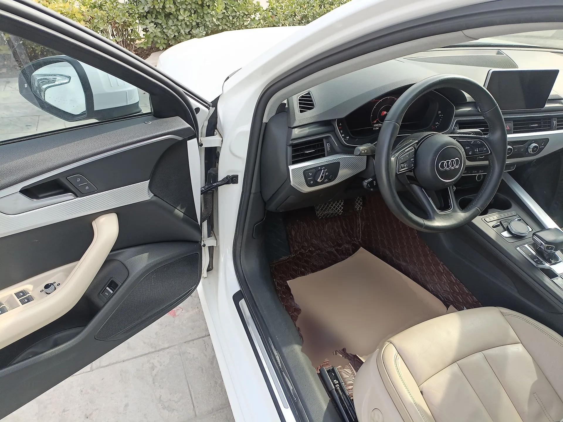 Audi A4L 2017 Plus 40 TFSI Fashion Model — миниатюра 18