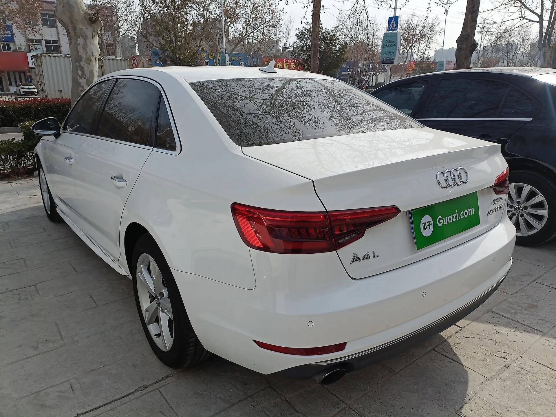 Audi A4L 2017 Plus 40 TFSI Fashion Model — миниатюра 7