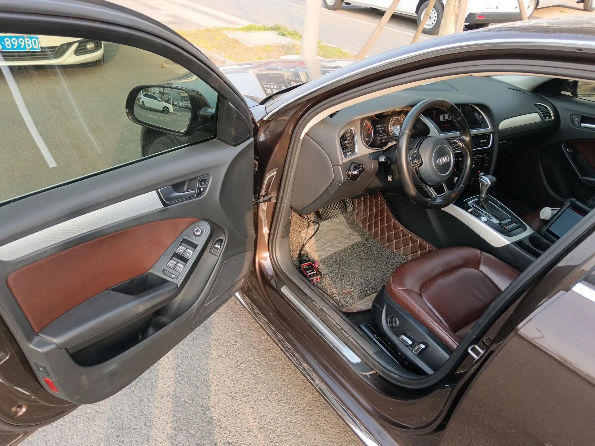 Audi A4L 2015 35 TFSI Automatic Standard Model — миниатюра 18