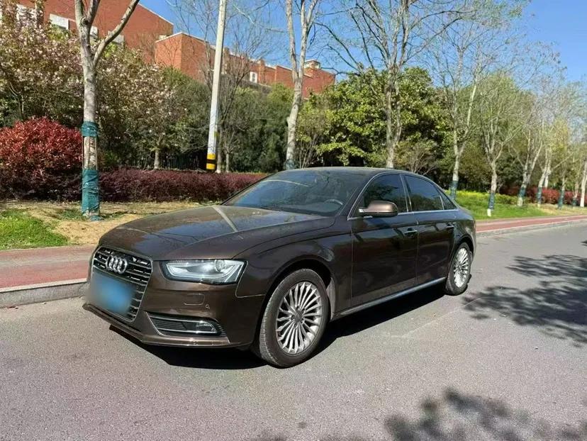 Audi A4L 2016 35 TFSI Automatic Comfort Model — миниатюра 1