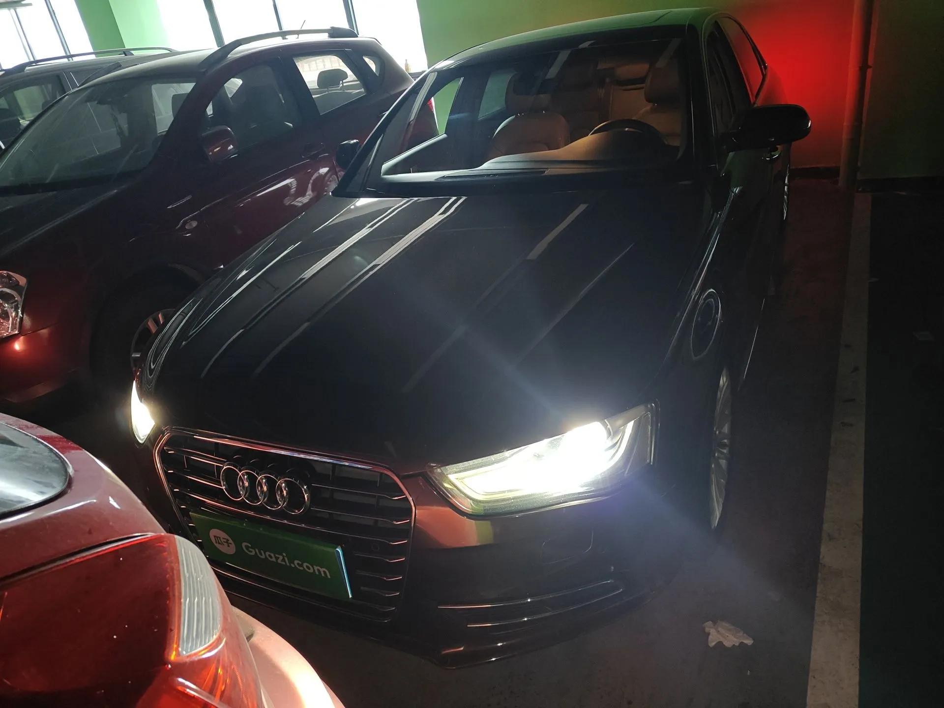 Audi A4L 2016 35 TFSI Automatic Comfort Model — миниатюра 2