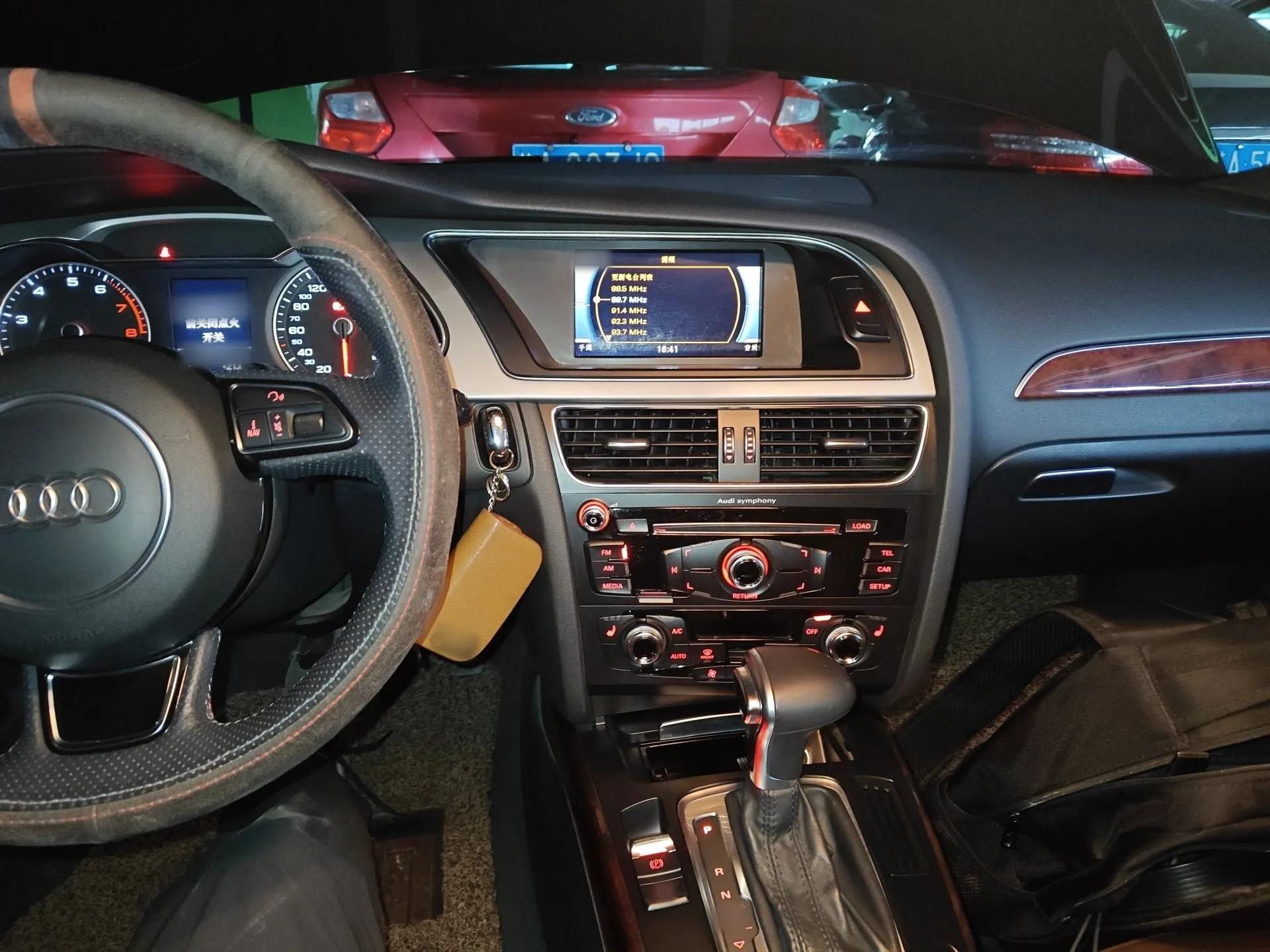 Audi A4L 2016 35 TFSI Automatic Comfort Model — миниатюра 12