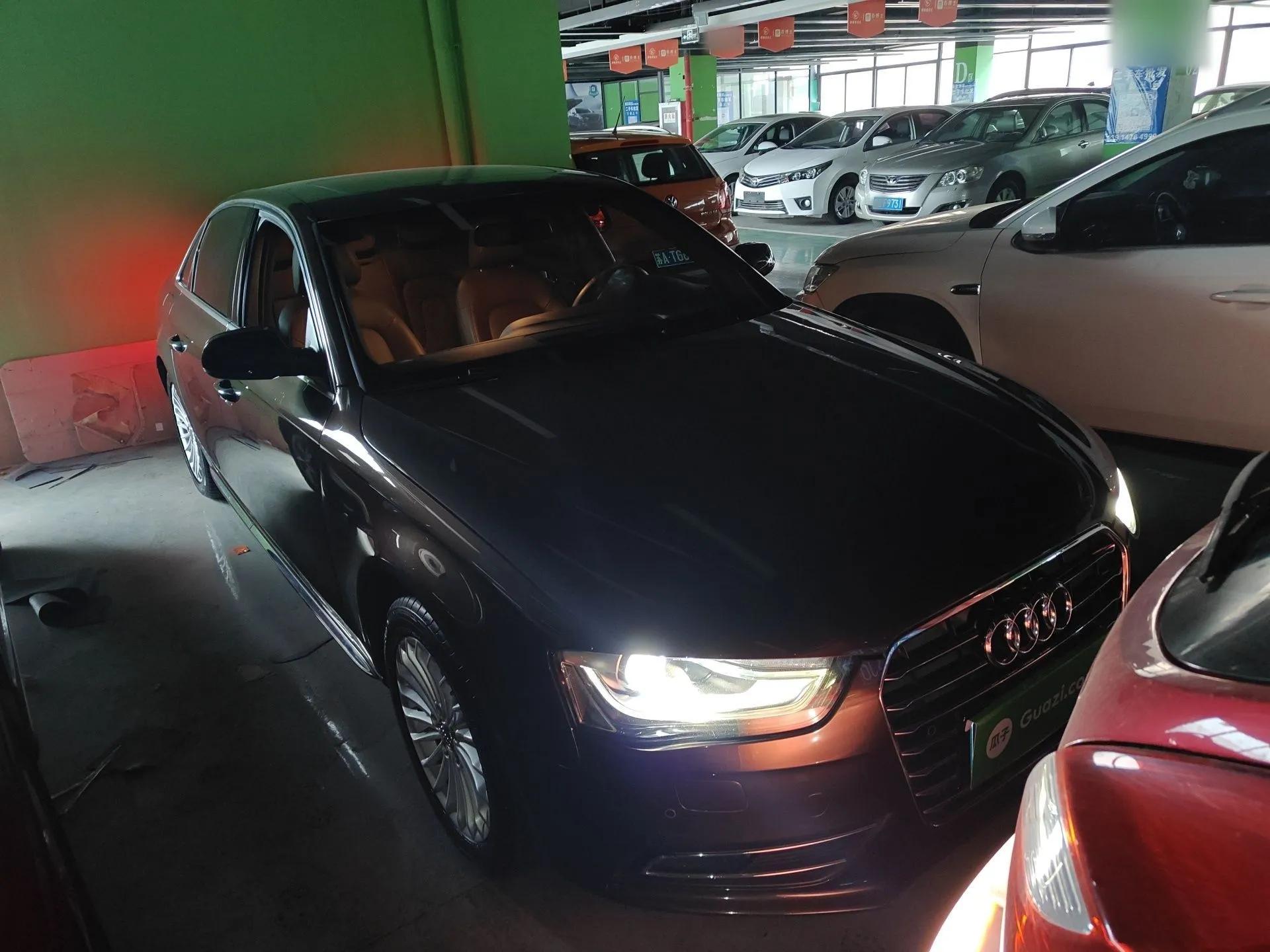 Audi A4L 2016 35 TFSI Automatic Comfort Model — миниатюра 6