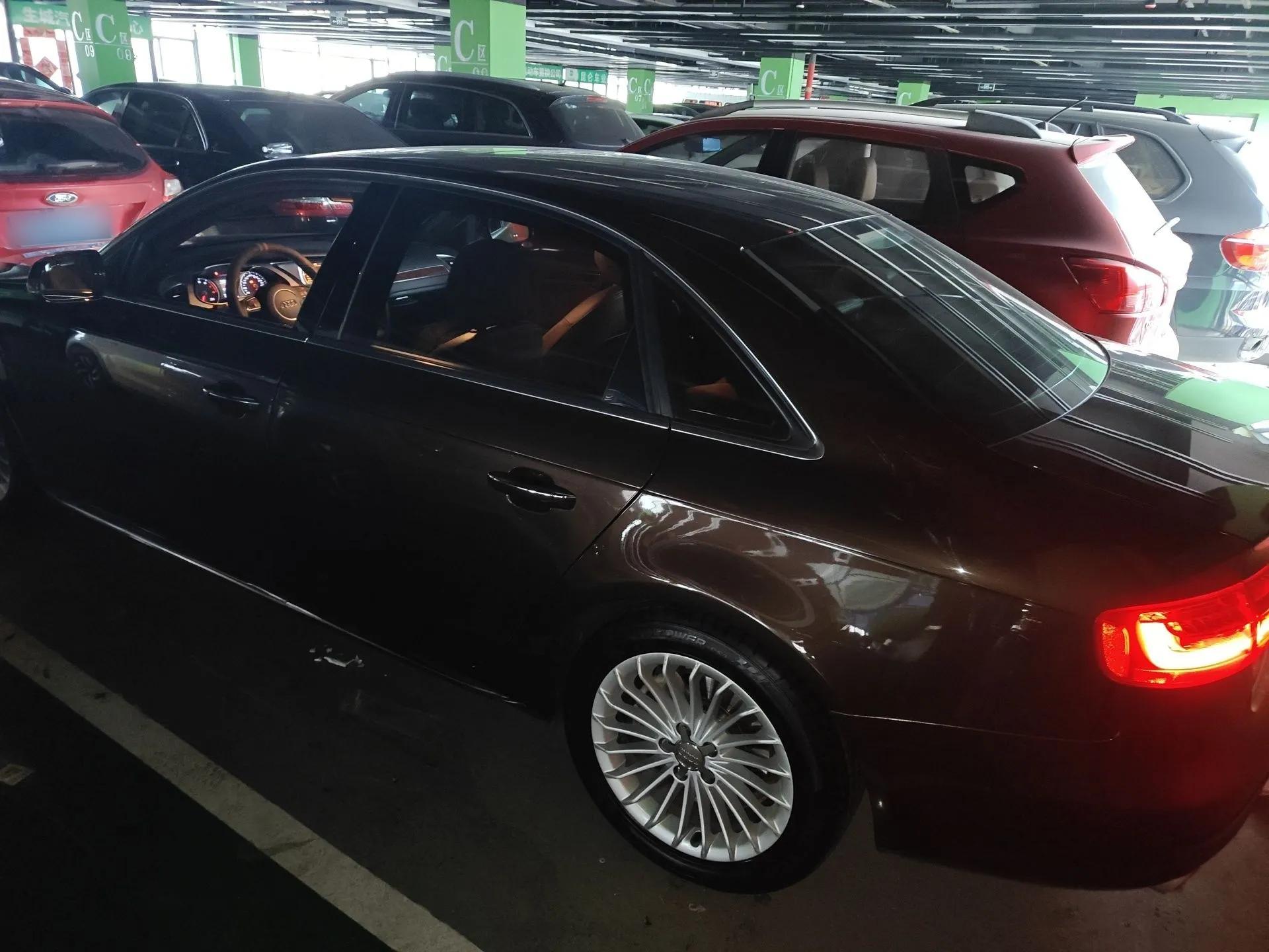 Audi A4L 2016 35 TFSI Automatic Comfort Model — миниатюра 7