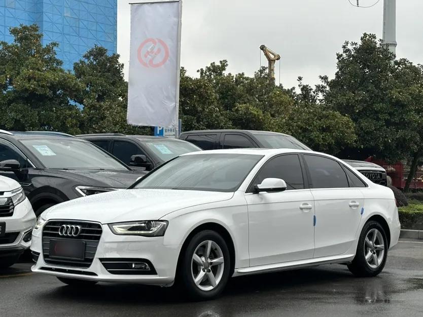 Audi A4L 2016 30 TFSI Collector's Edition Automatic Comfort Model — миниатюра 1