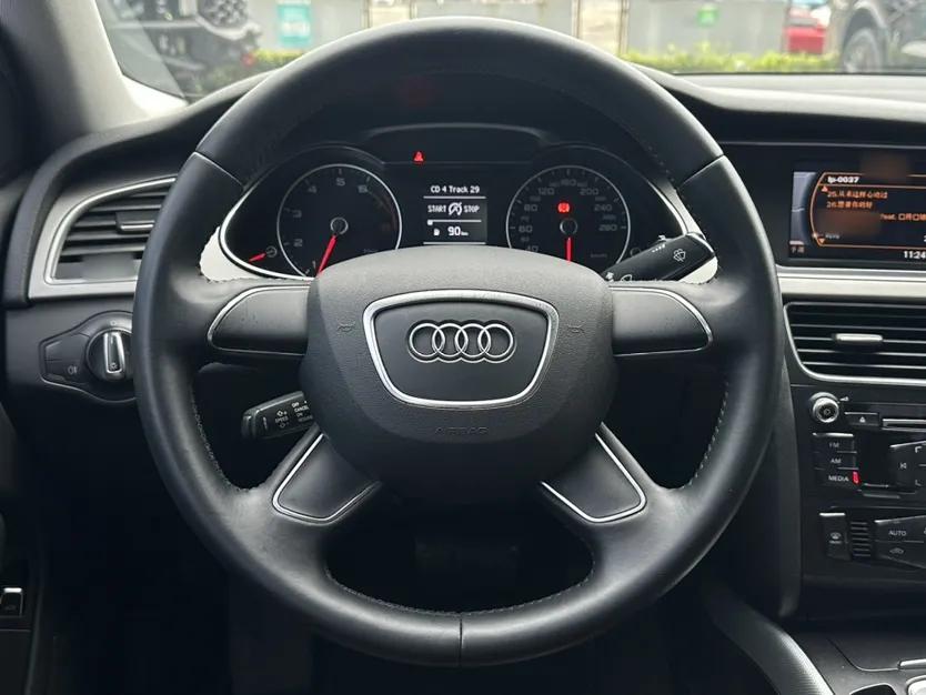 Audi A4L 2016 30 TFSI Collector's Edition Automatic Comfort Model — миниатюра 8