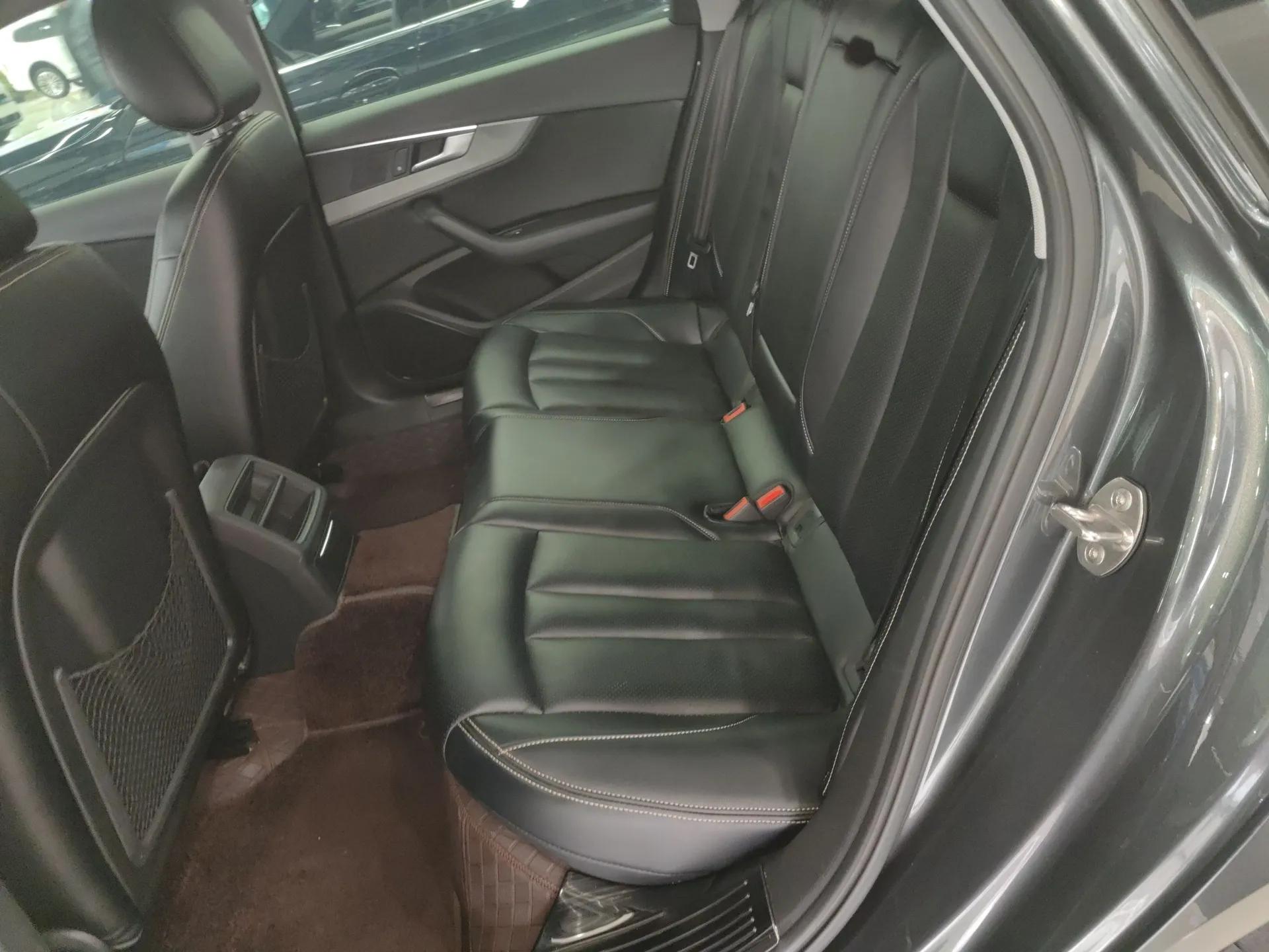 Audi A4L 2019 40 TFSI Ambition China VI — миниатюра 19