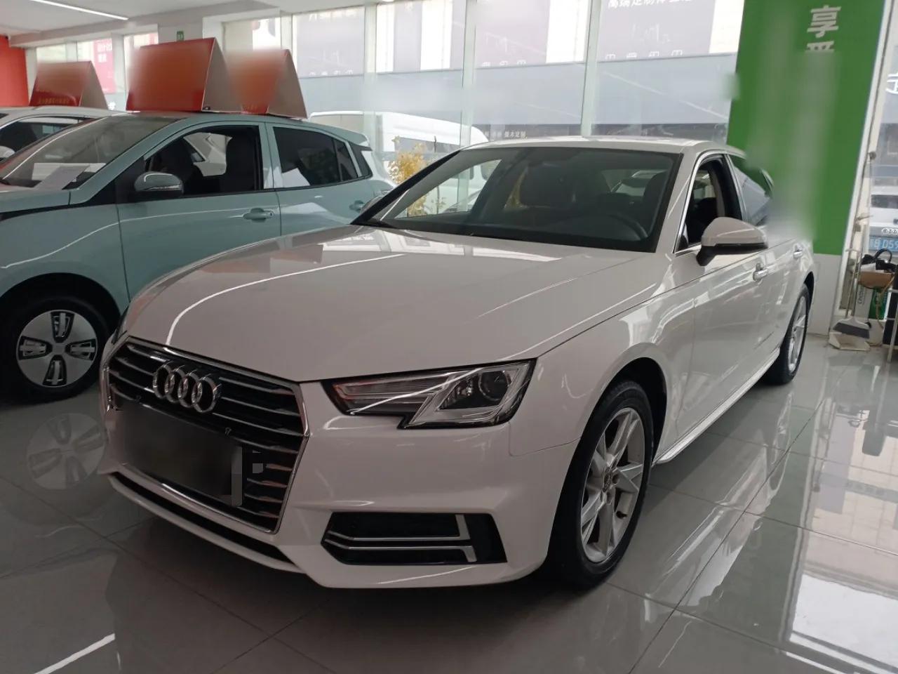 Audi A4L 2019 35 TFSI Ambition China VI — миниатюра 1