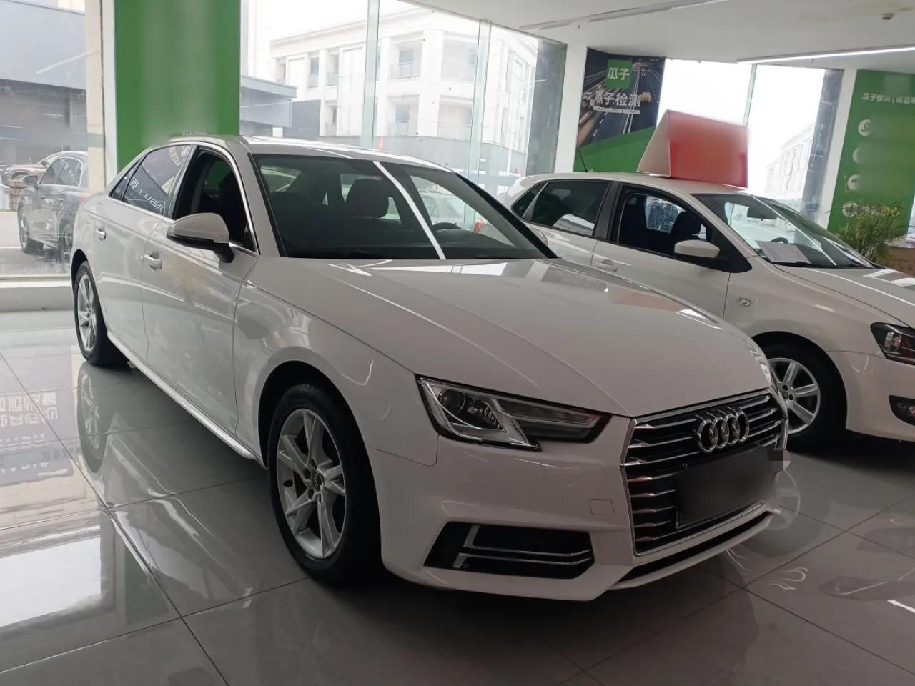 Audi A4L 2019 35 TFSI Ambition China VI — миниатюра 3