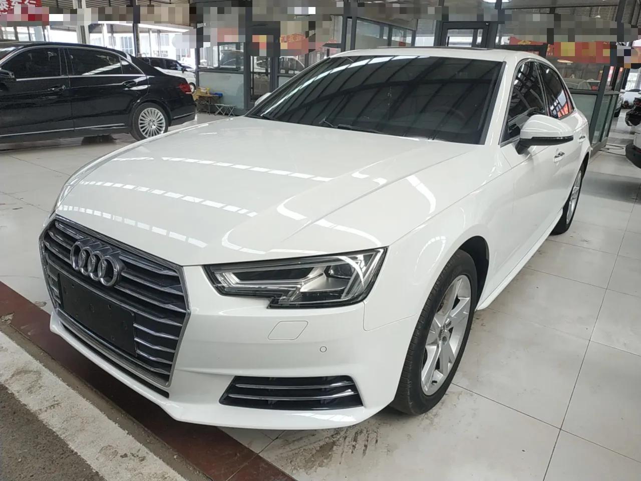 Audi A4L 2018 30th Anniversary Edition 40 TFSI Trendy Model — миниатюра 1