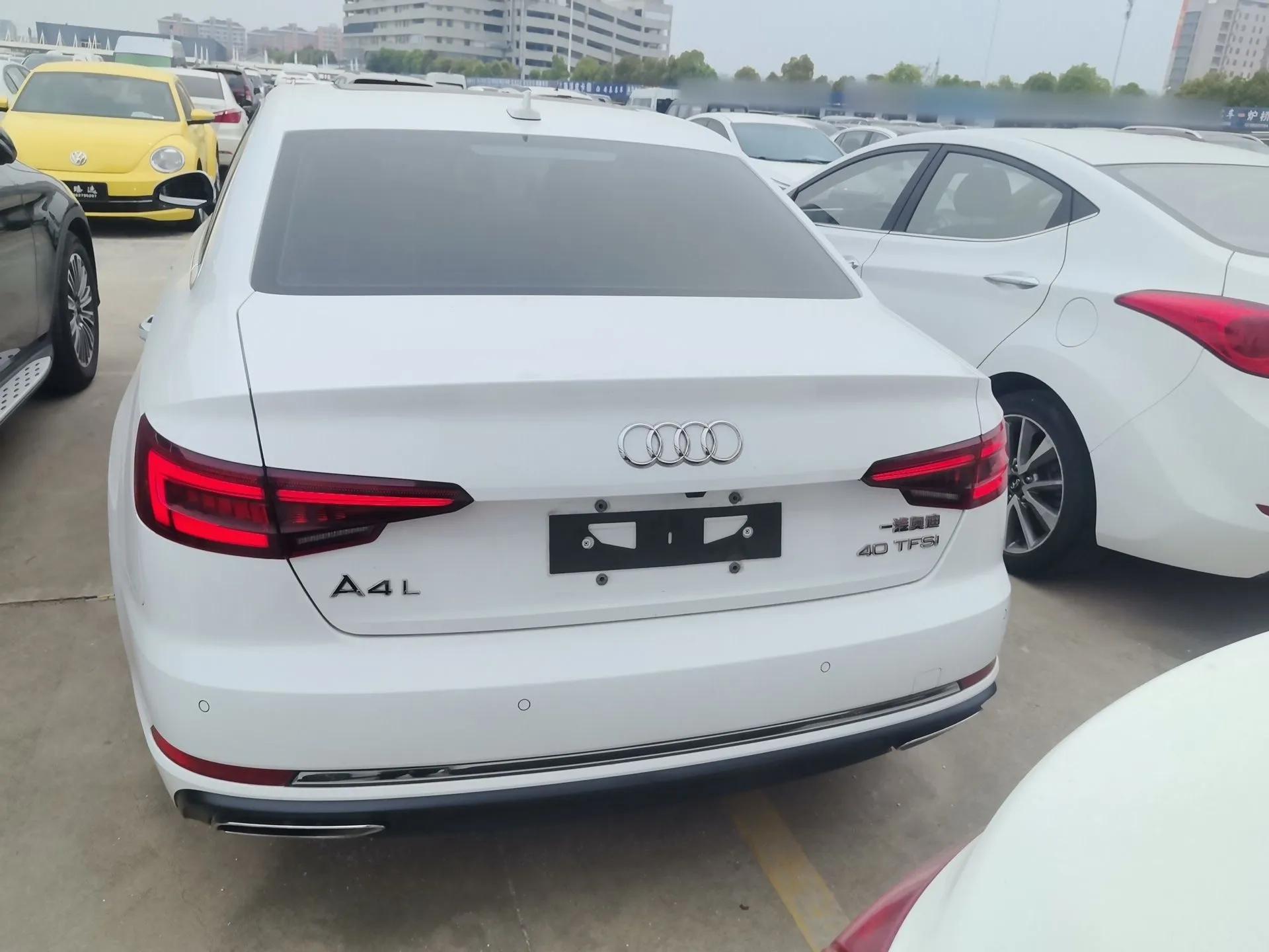 Audi A4L 2019 40 TFSI Ambition China VI — миниатюра 3