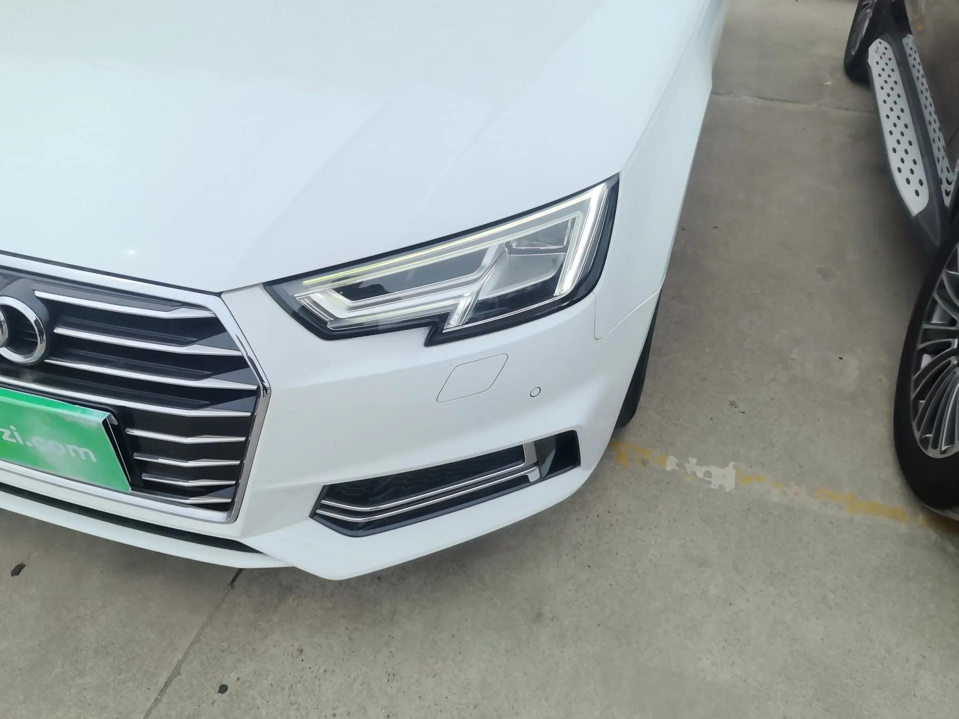 Audi A4L 2019 40 TFSI Ambition China VI — миниатюра 5