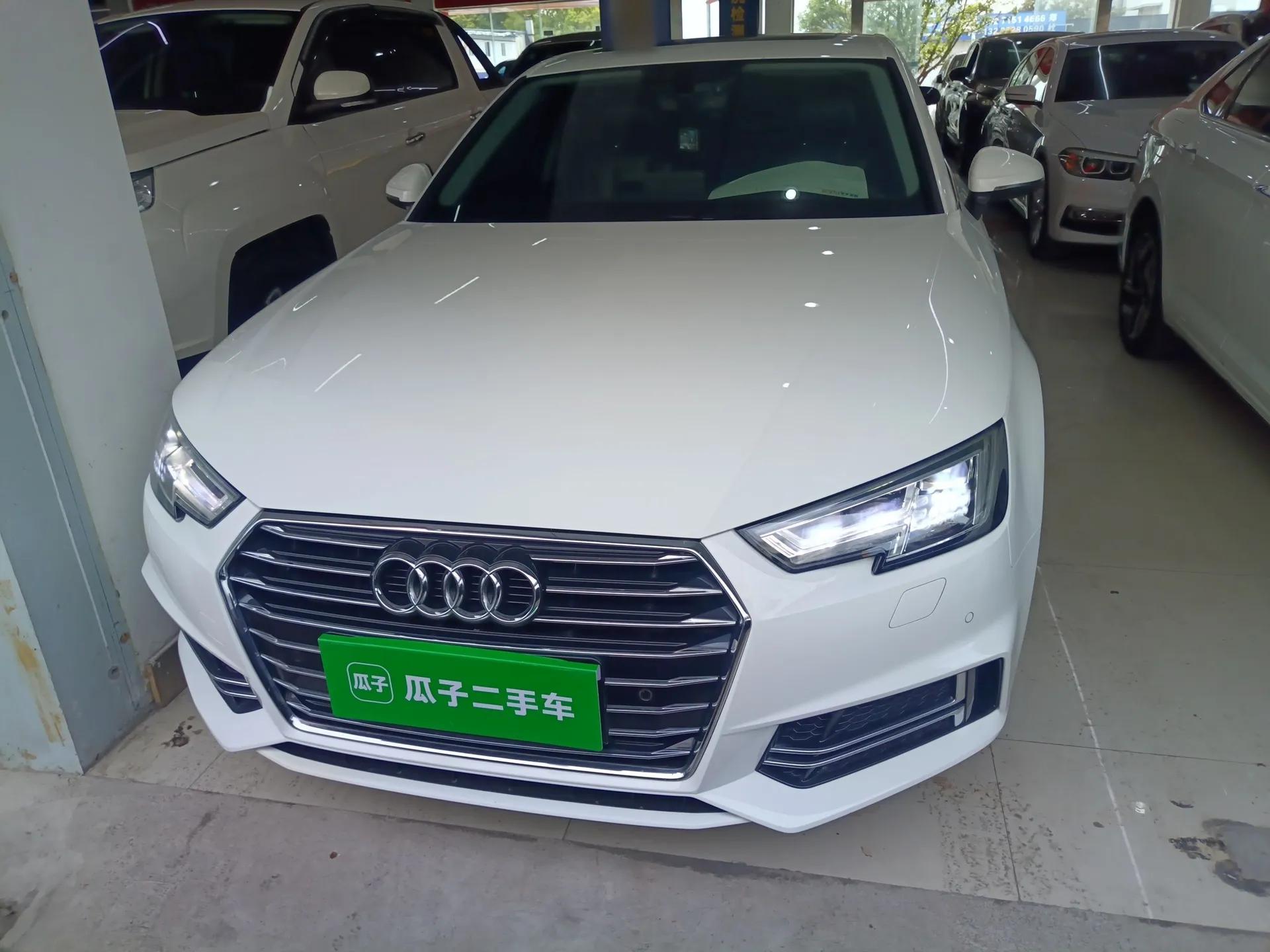 Audi A4L 2019 40 TFSI Ambition Version China V — миниатюра 2