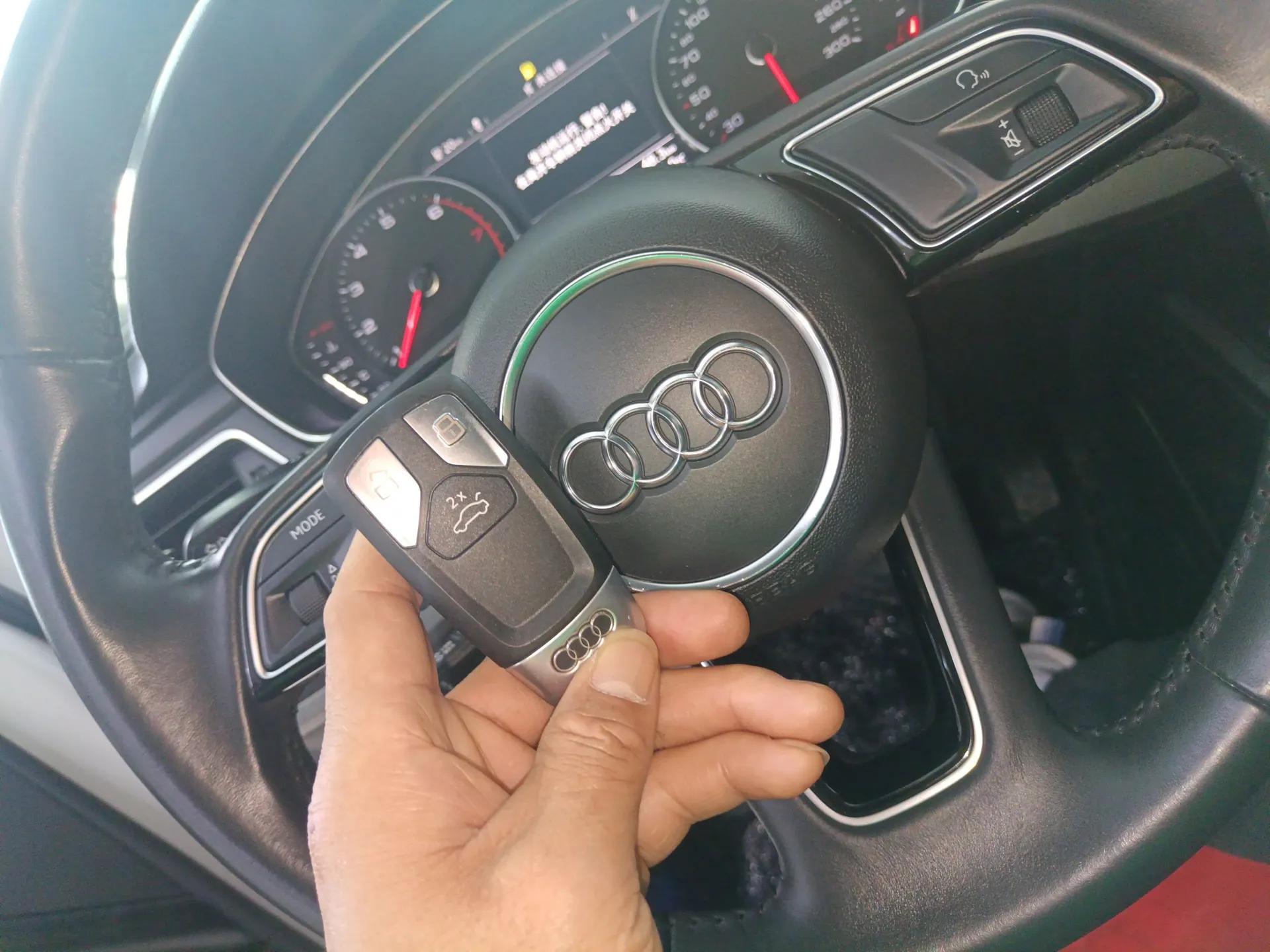 Audi A4L 2019 40 TFSI Ambition Version China V — миниатюра 12
