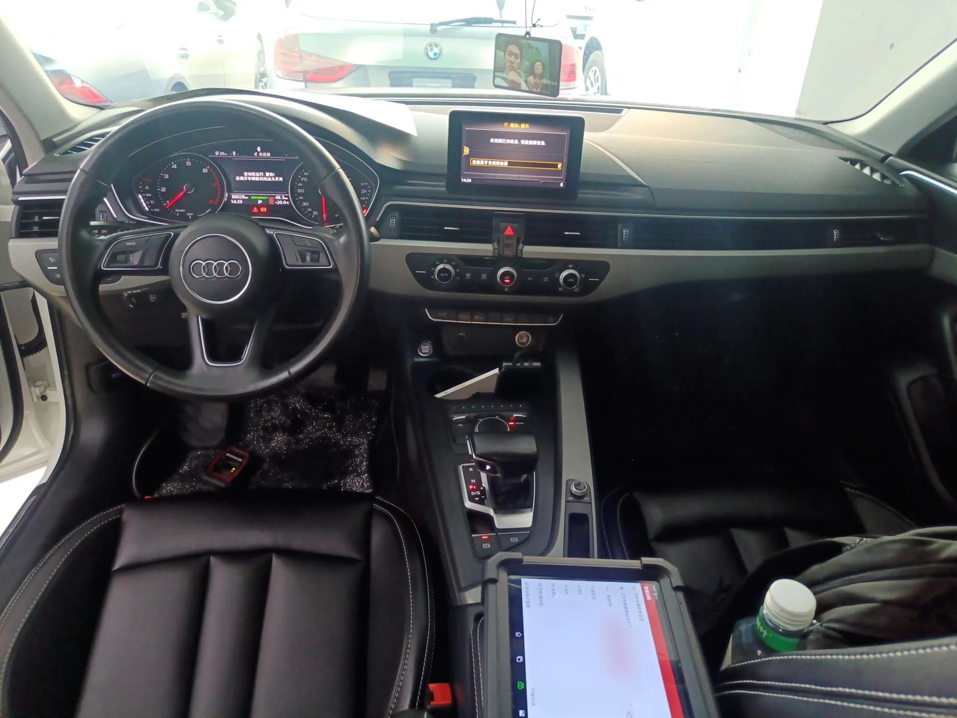 Audi A4L 2019 40 TFSI Ambition Version China V — миниатюра 13