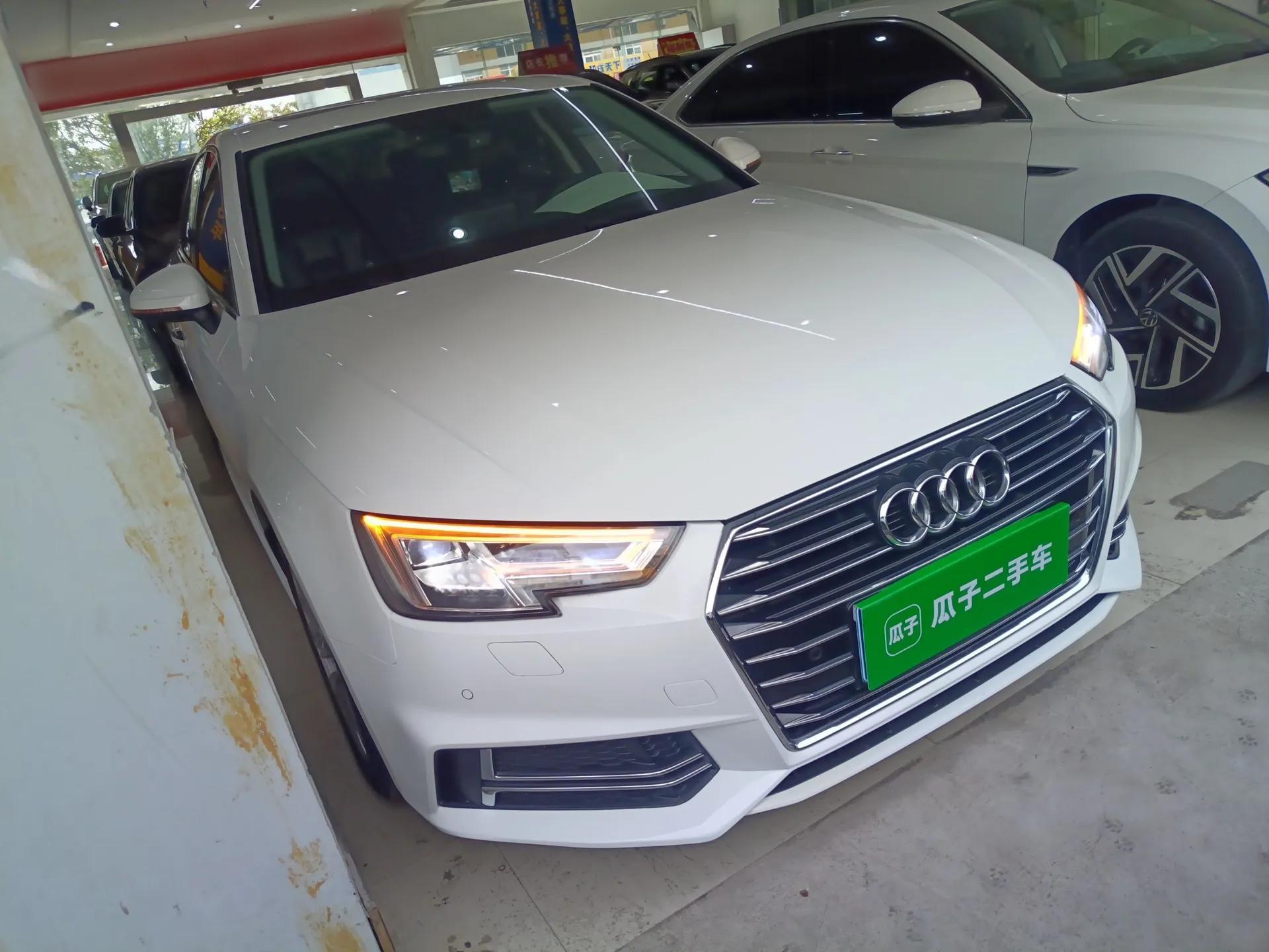 Audi A4L 2019 40 TFSI Ambition Version China V — миниатюра 3