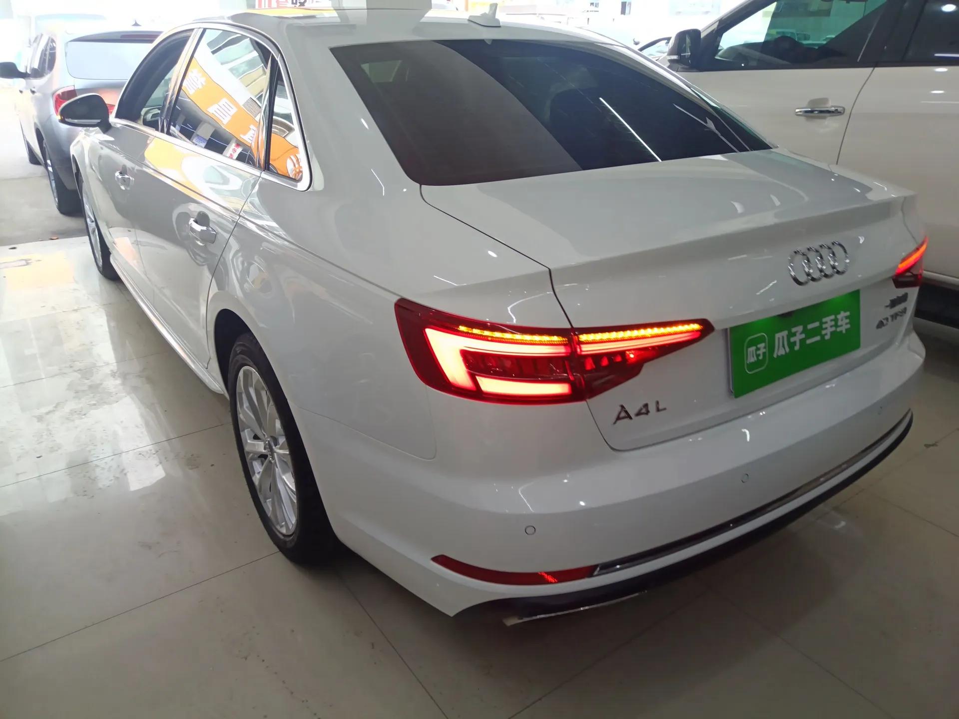 Audi A4L 2019 40 TFSI Ambition Version China V — миниатюра 4
