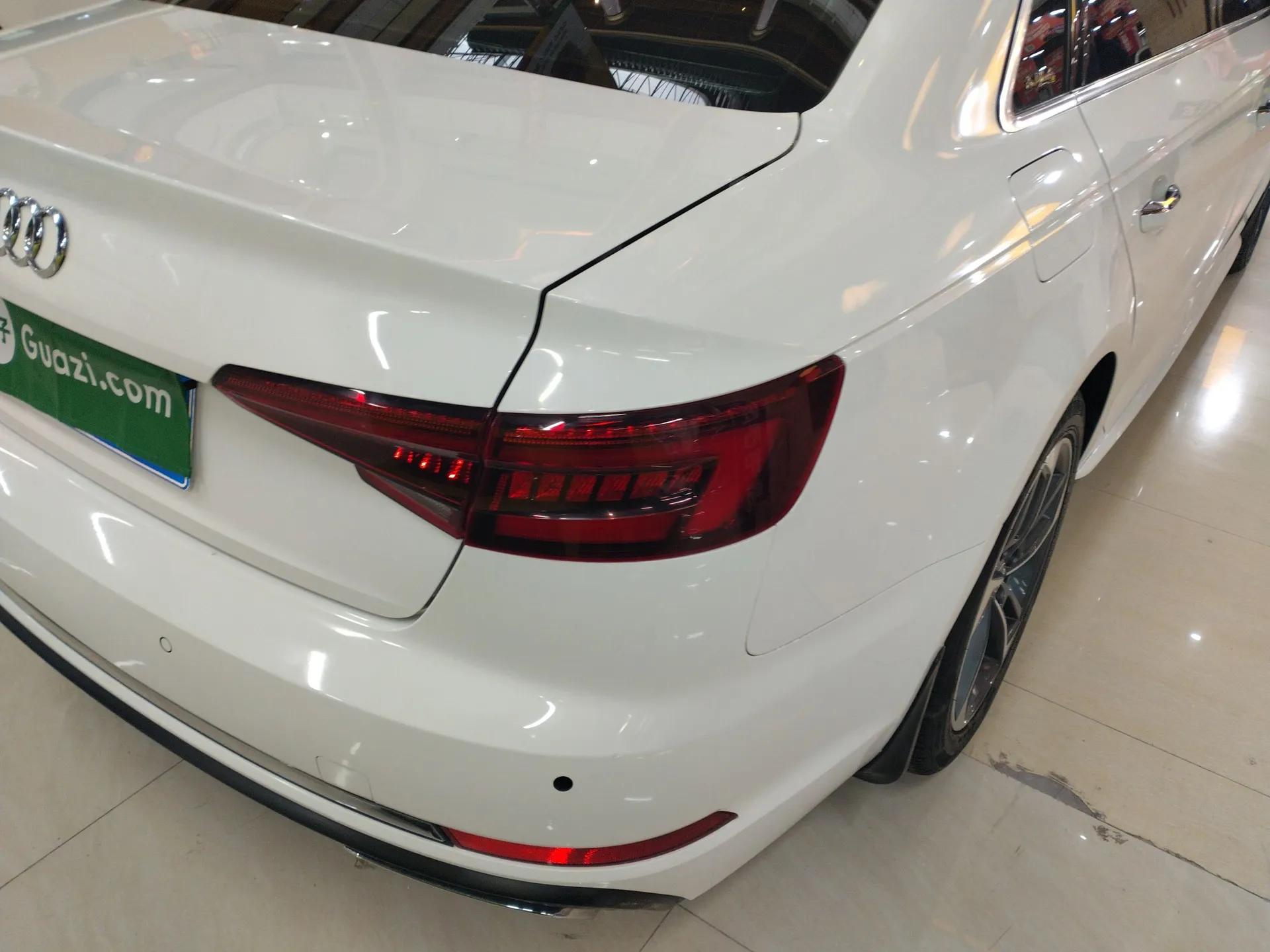 Audi A4L 2019 40 TFSI Ambition China VI — миниатюра 7