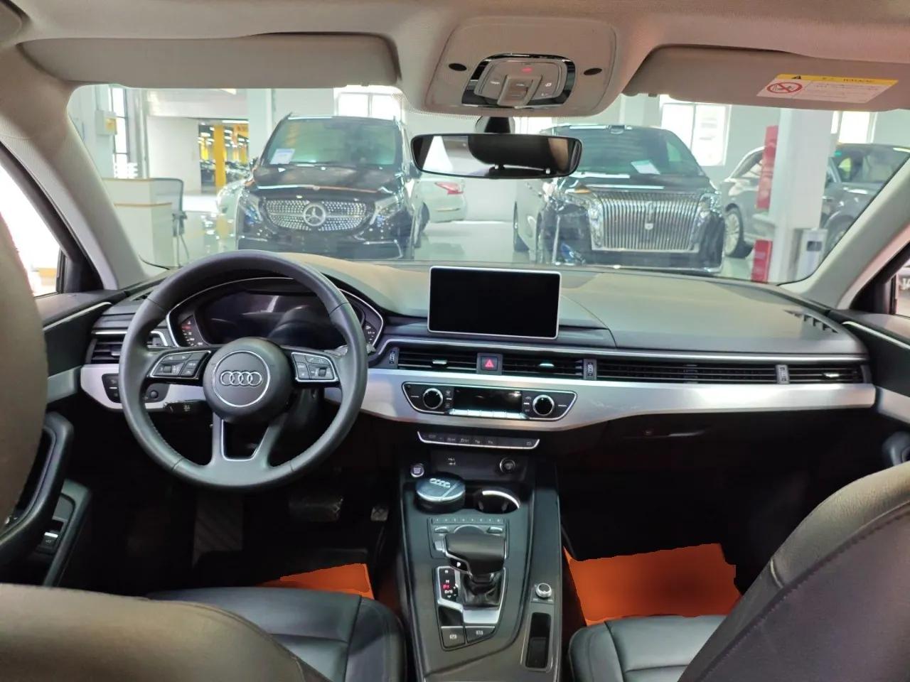 Audi A4L 2019 40 TFSI Fashion Edition China VI Emission Standard — миниатюра 13