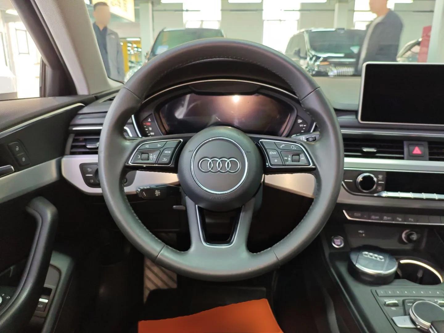 Audi A4L 2019 40 TFSI Fashion Edition China VI Emission Standard — миниатюра 14