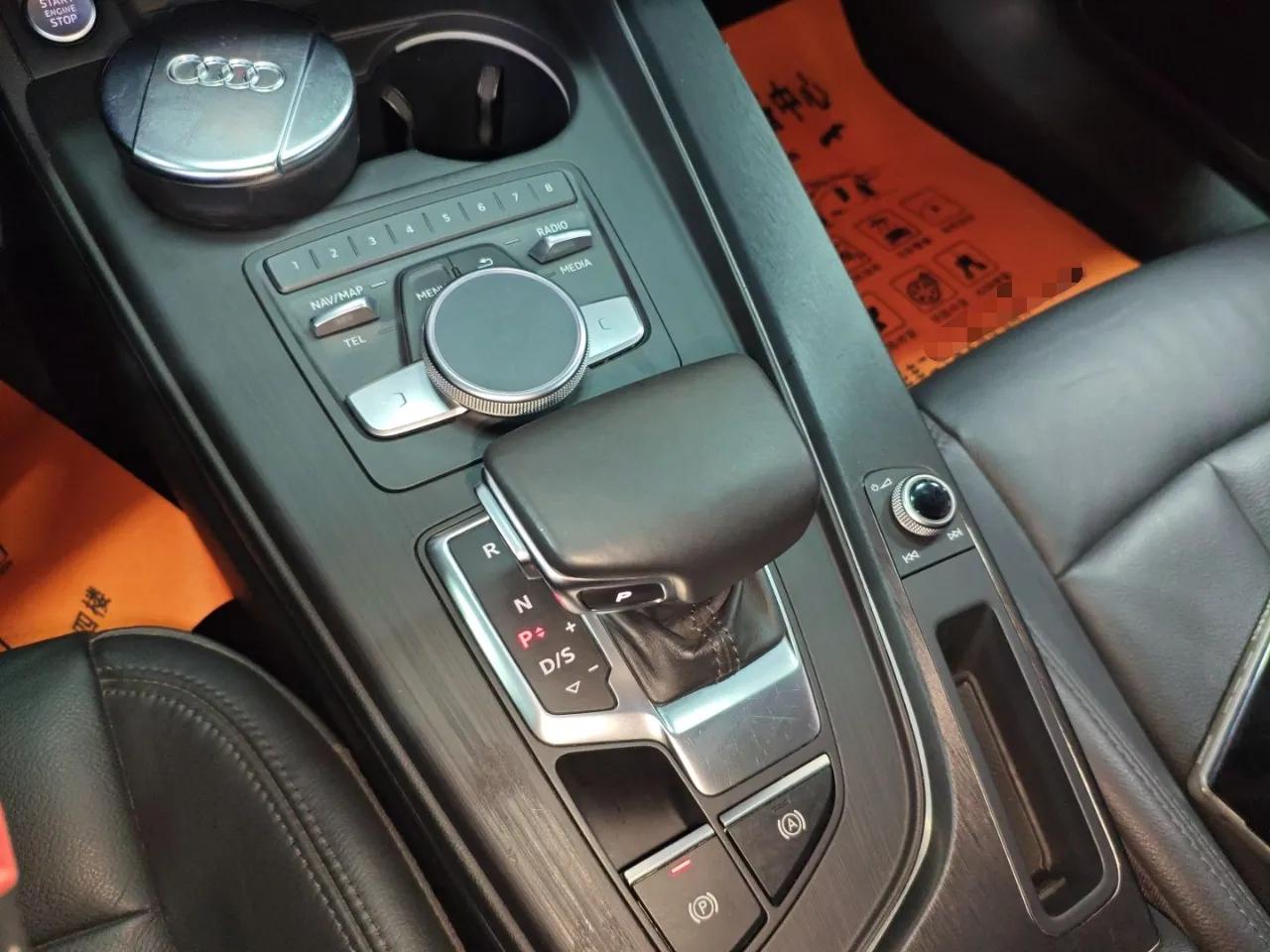 Audi A4L 2019 40 TFSI Fashion Edition China VI Emission Standard — миниатюра 17