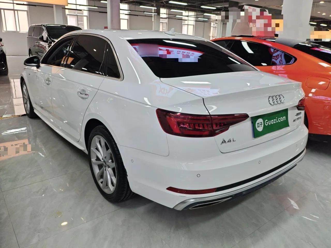 Audi A4L 2019 40 TFSI Fashion Edition China VI Emission Standard — миниатюра 4
