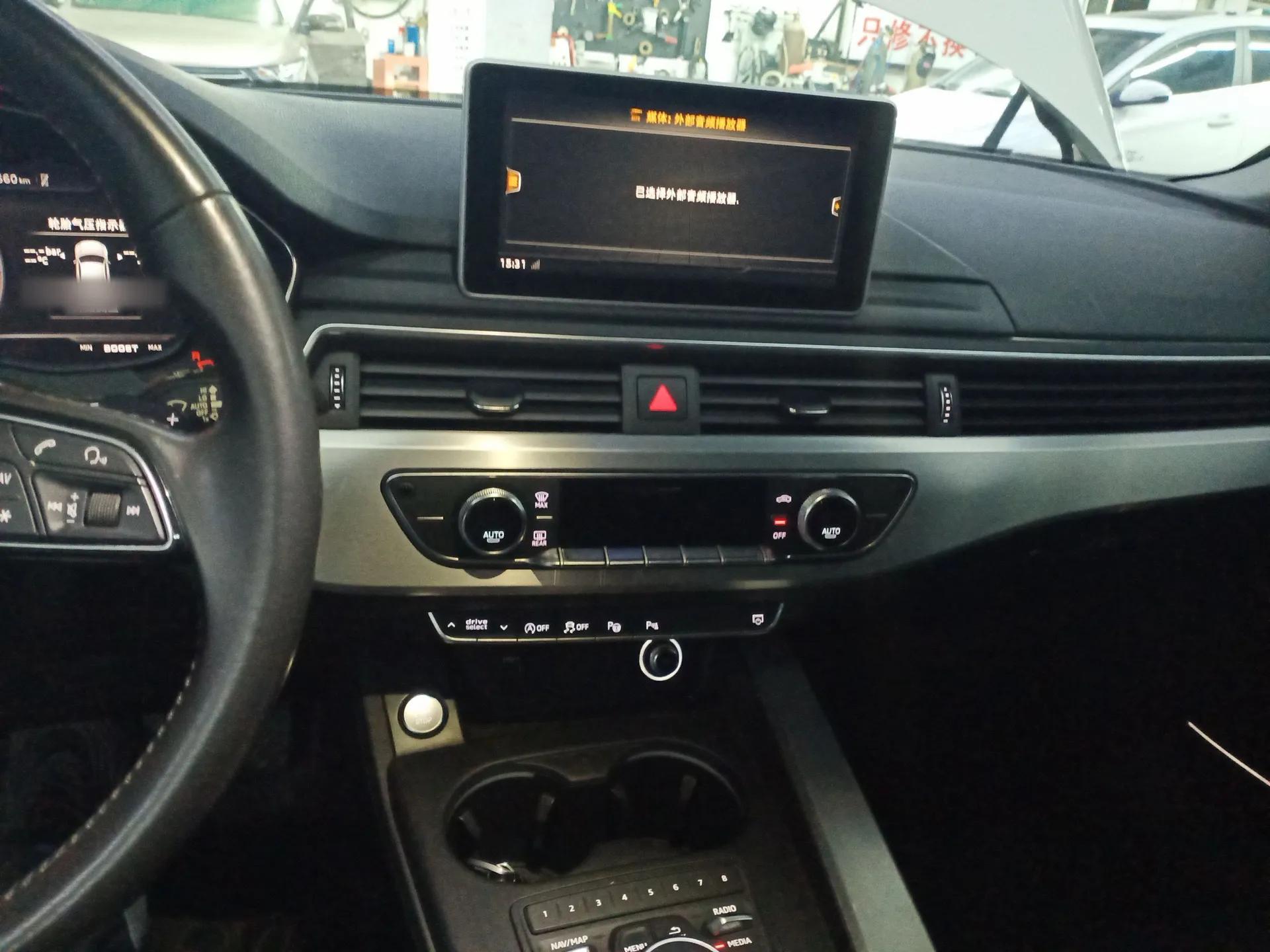 Audi A4L 2019 40 TFSI Fashion Edition China VI Emission Standard — миниатюра 20