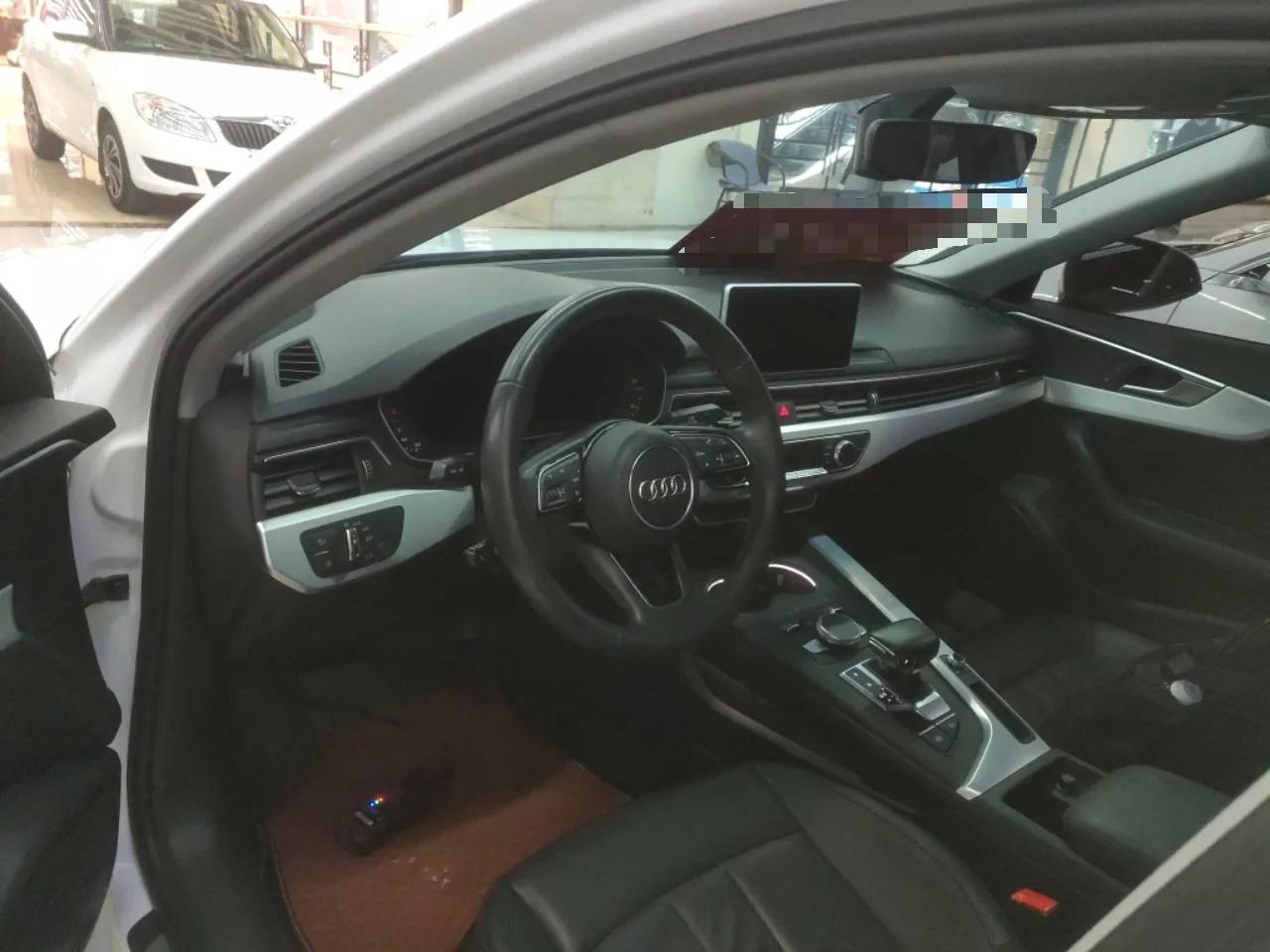 Audi A4L 2019 40 TFSI Fashion Version China V — миниатюра 13
