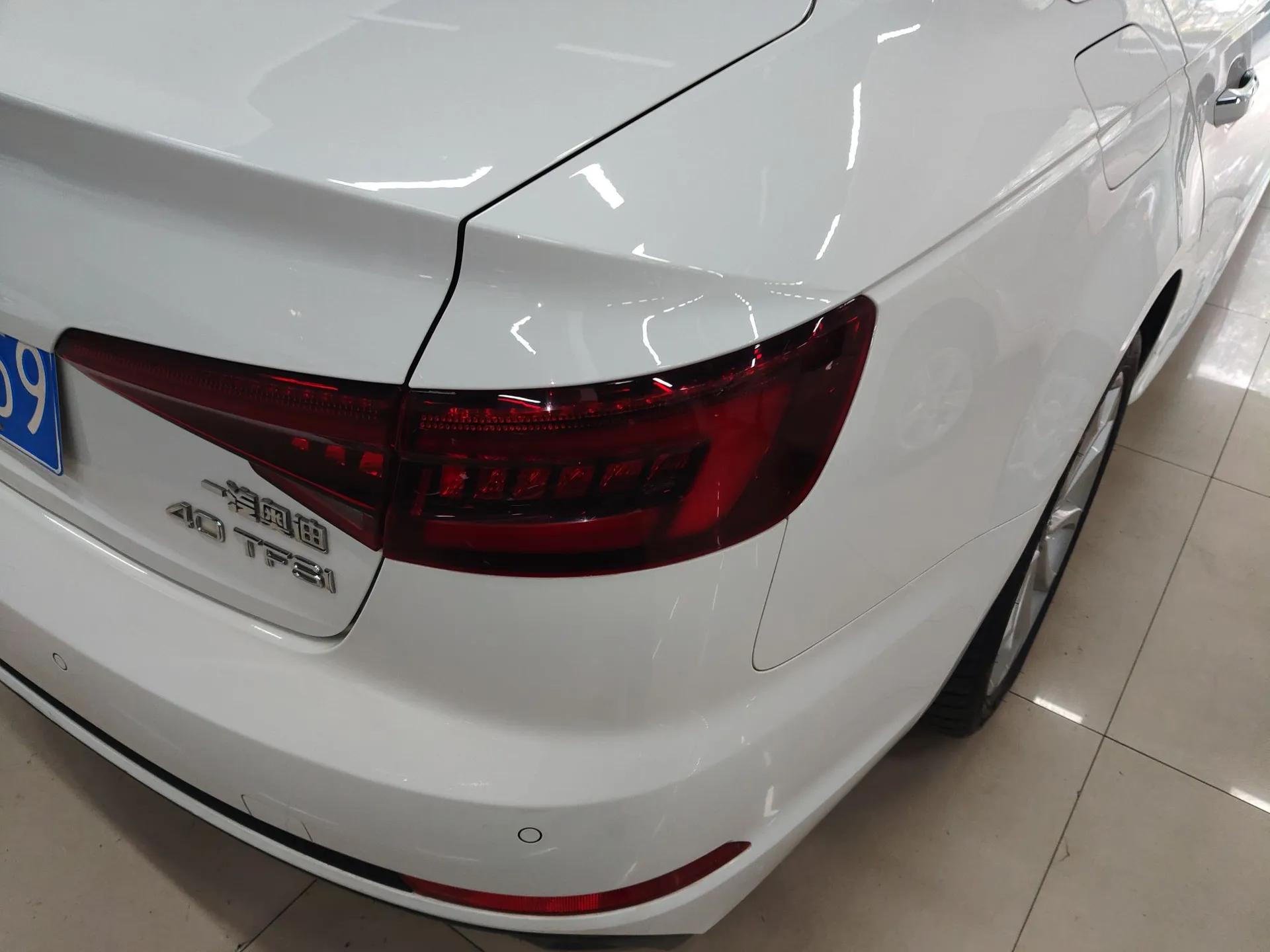Audi A4L 2018 30th Anniversary Edition 40 TFSI Fashion Model — миниатюра 7