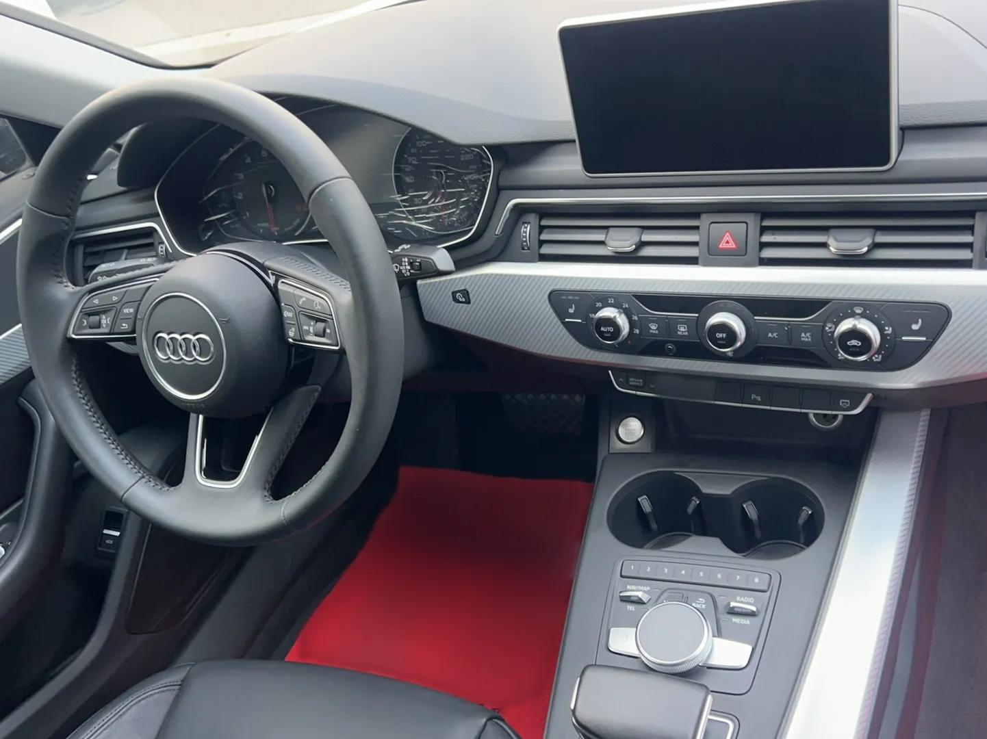 Audi A4L 2017 Plus 40 TFSI Ambition Model — миниатюра 15