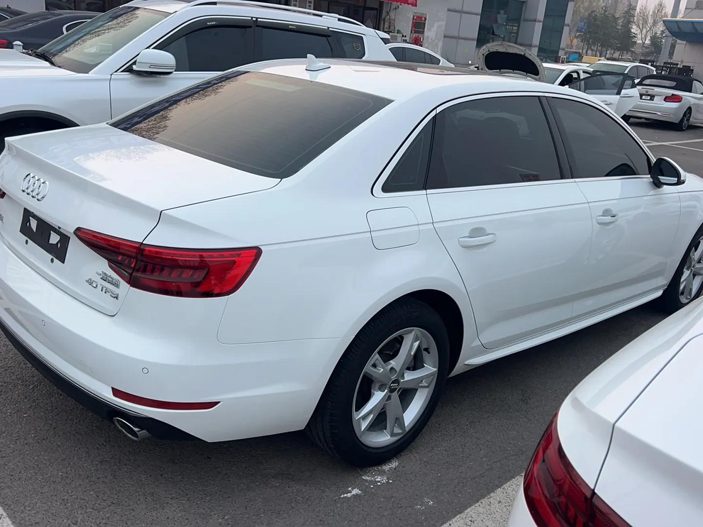 Audi A4L 2017 Plus 40 TFSI Ambition Model — миниатюра 7
