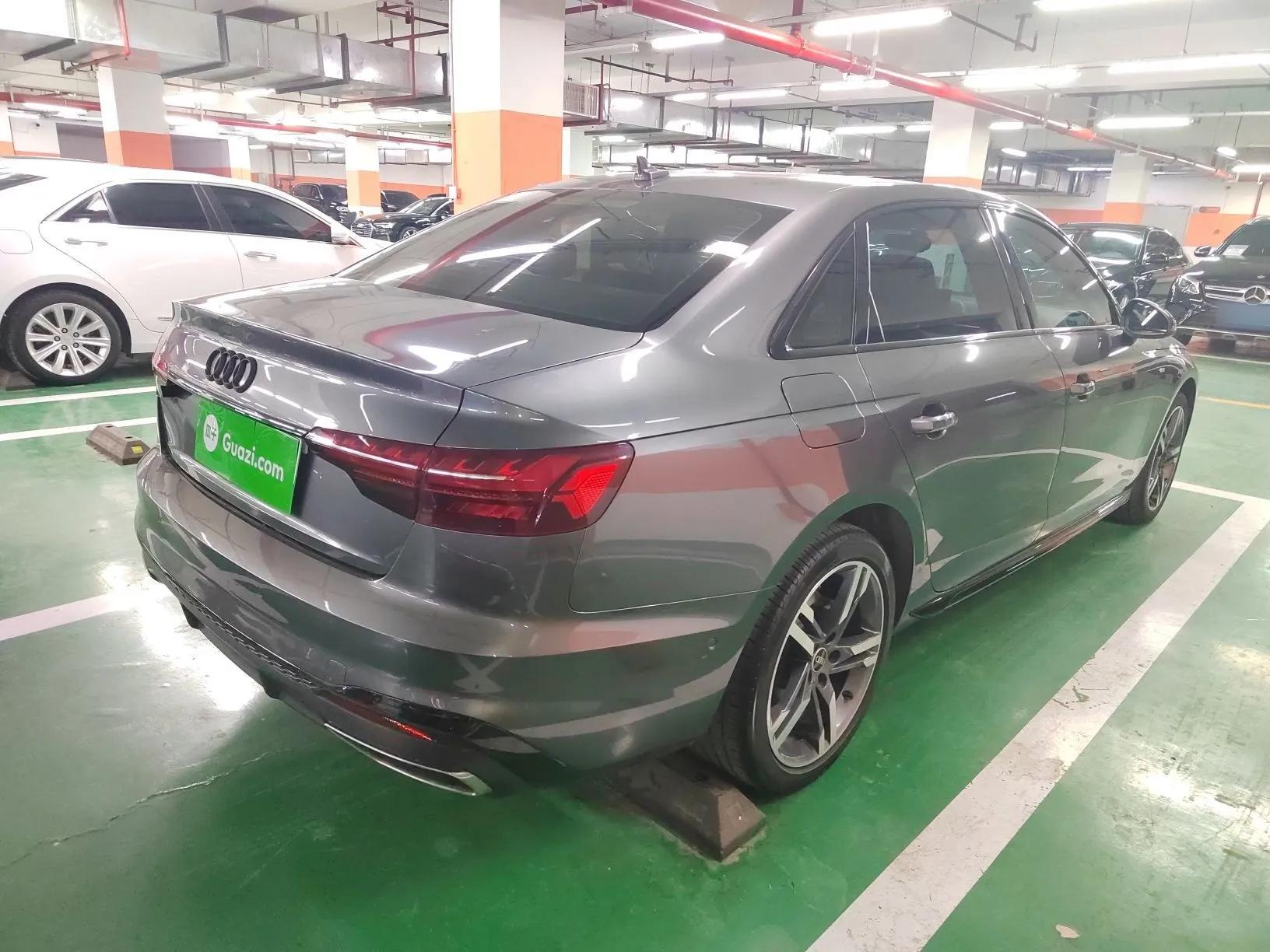 Audi A4L 2022 40 TFSI Luxury Dynamic Model — миниатюра 4