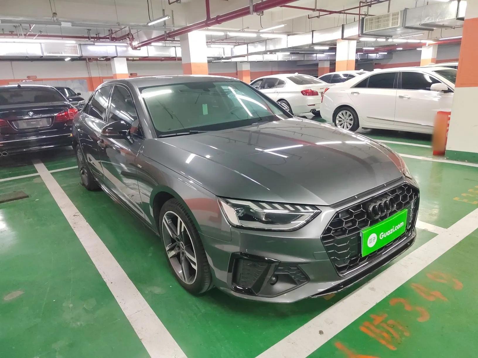 Audi A4L 2022 40 TFSI Luxury Dynamic Model — миниатюра 6