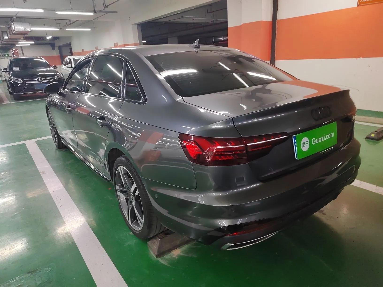 Audi A4L 2022 40 TFSI Luxury Dynamic Model — миниатюра 7