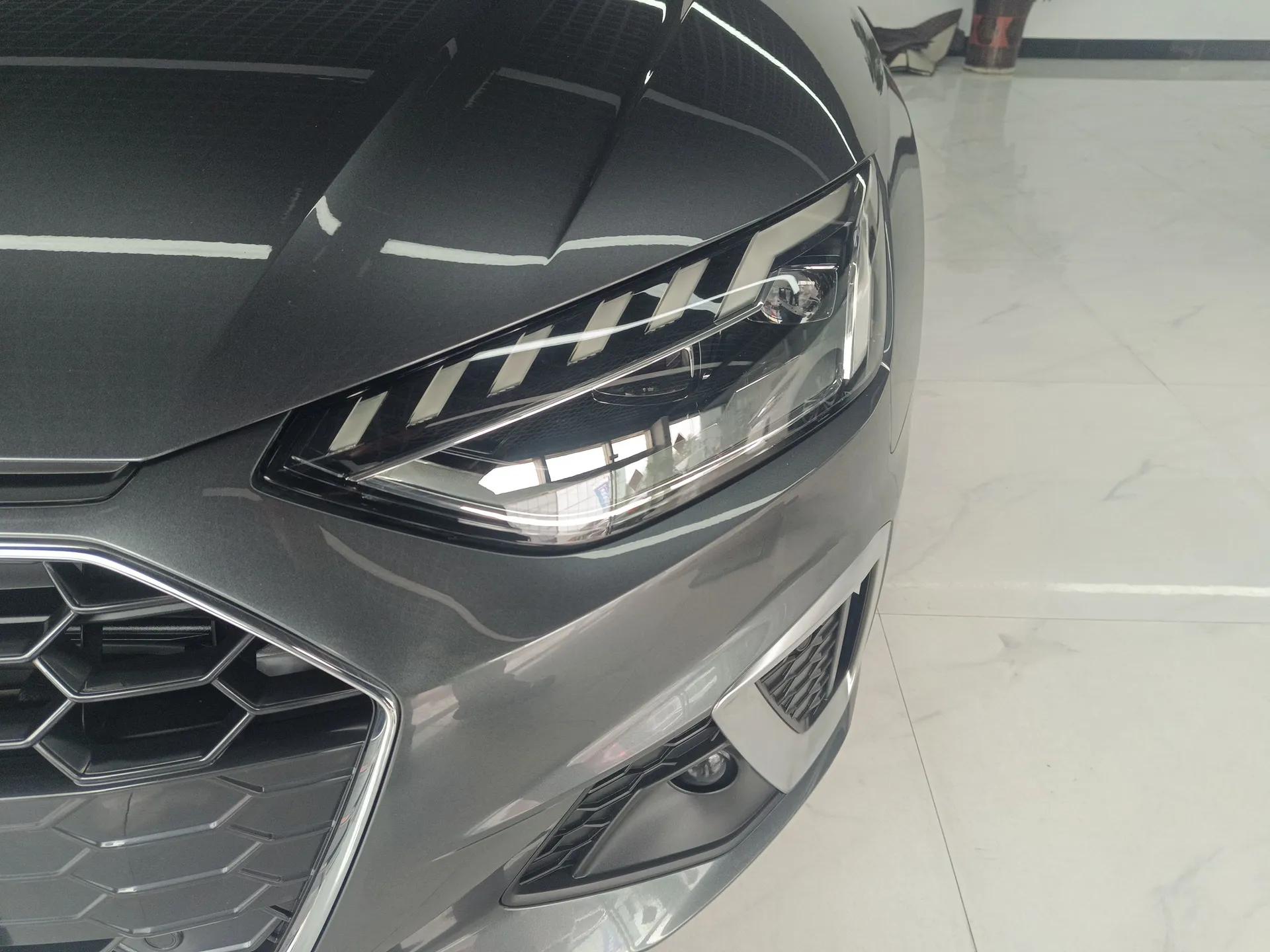 Audi A4L 2020 40 TFSI quattro Luxury Dynamic Model — миниатюра 5