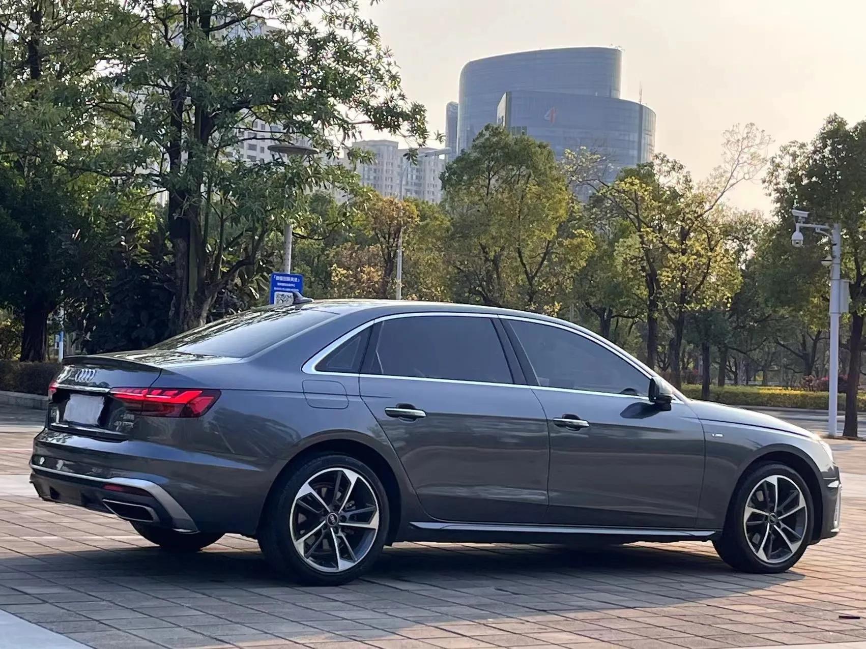 Audi A4L 2022 40 TFSI Fashion Dynamic Model — миниатюра 6