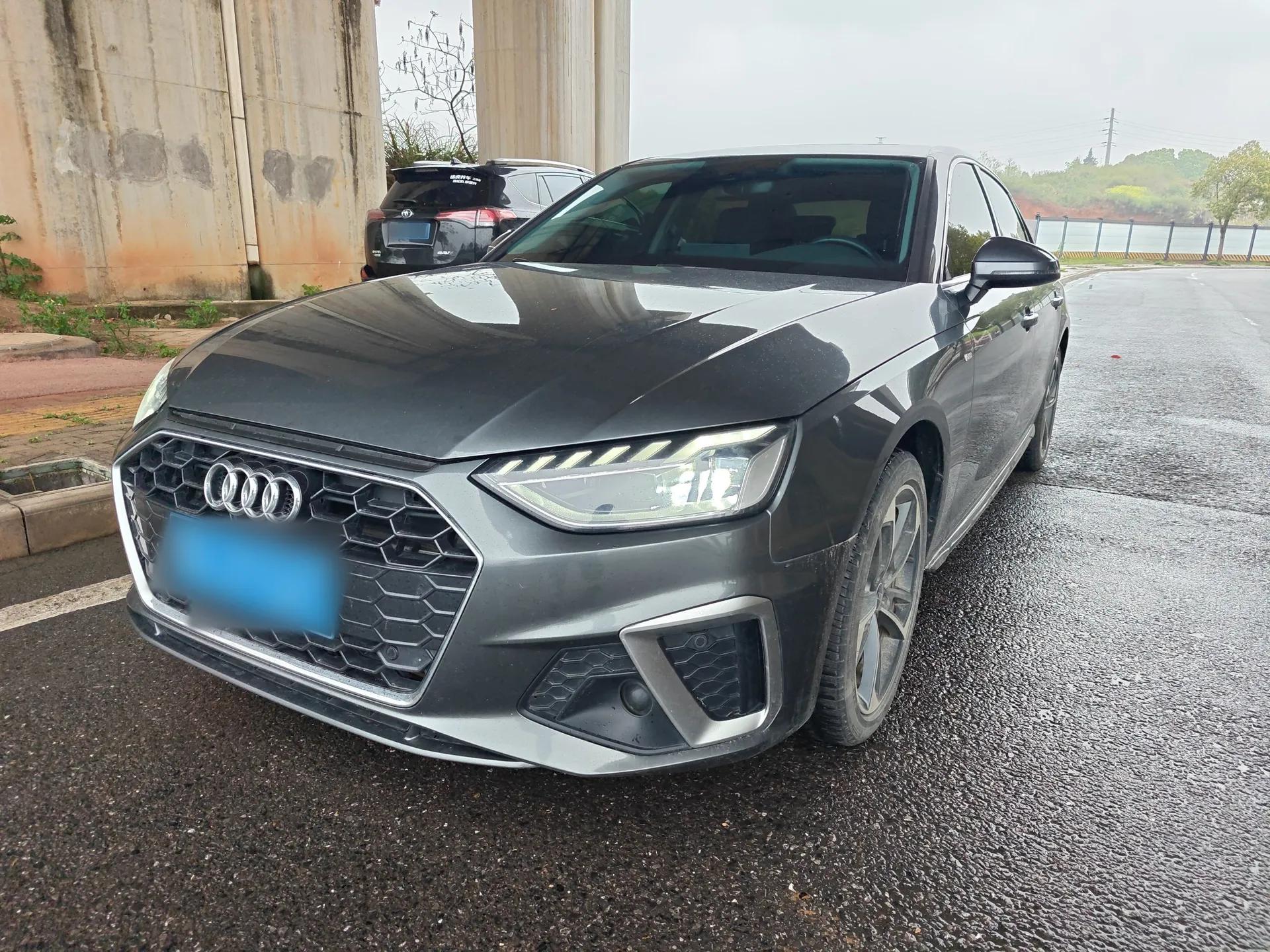 Audi A4L 2022 40 TFSI Fashion Dynamic Model — миниатюра 1