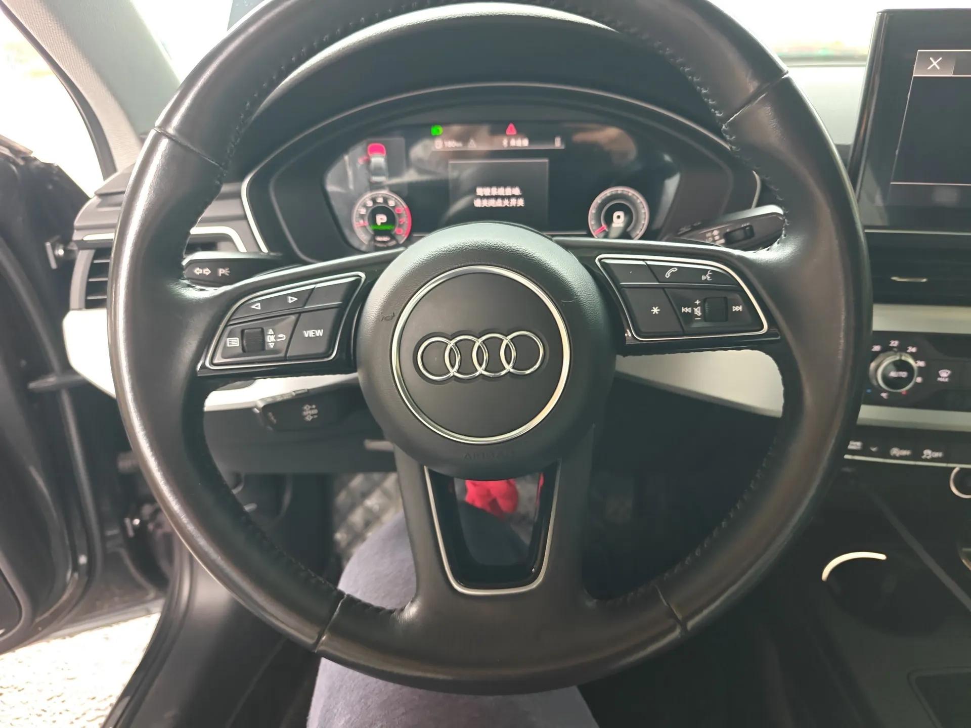 Audi A4L 2022 40 TFSI Fashion Dynamic Model — миниатюра 14